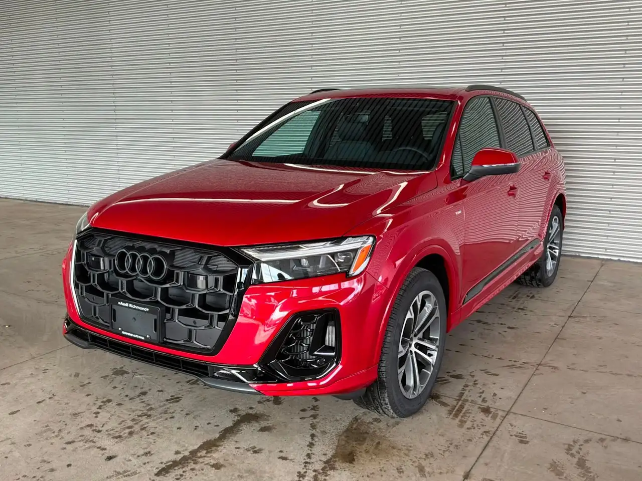 Audi Q7 снимка Audi Q7