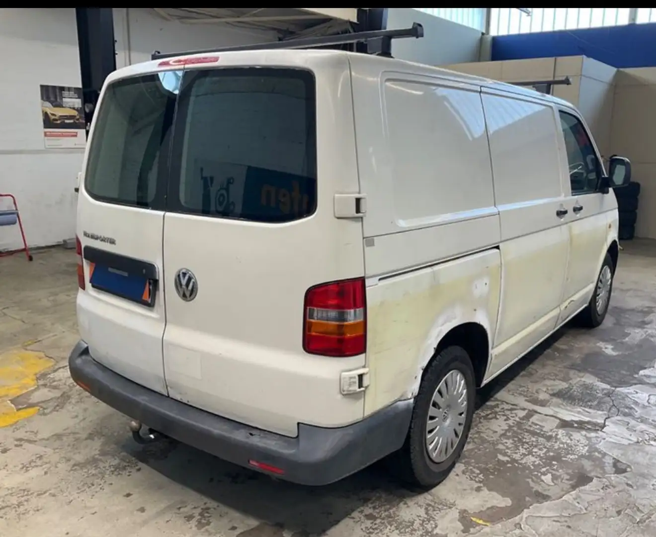 Volkswagen T5 Kombi Kasten Weiß - 2