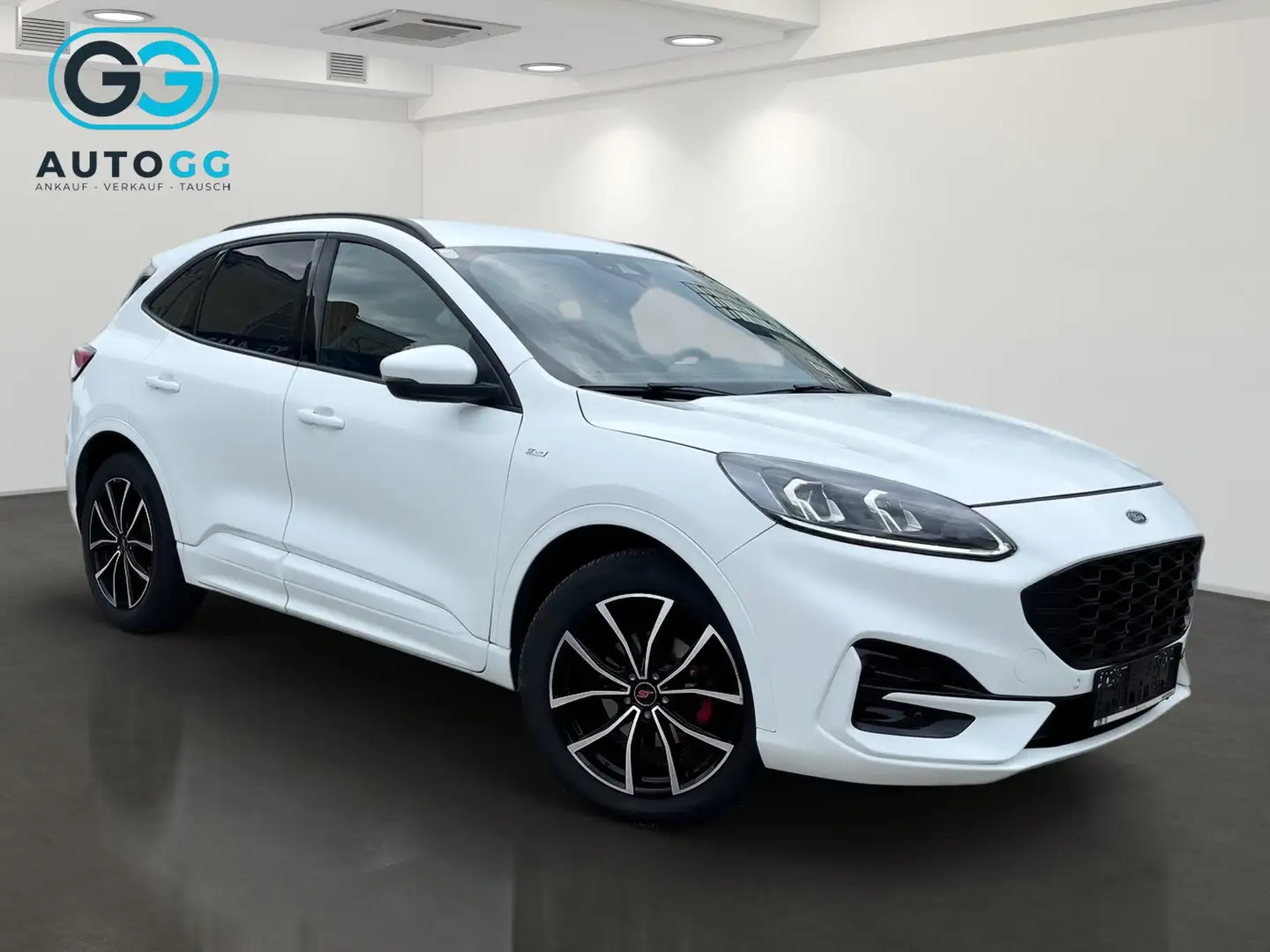 Ford Kuga 2,0 EcoBlue AWD ST-Line Aut. Weiß - 2