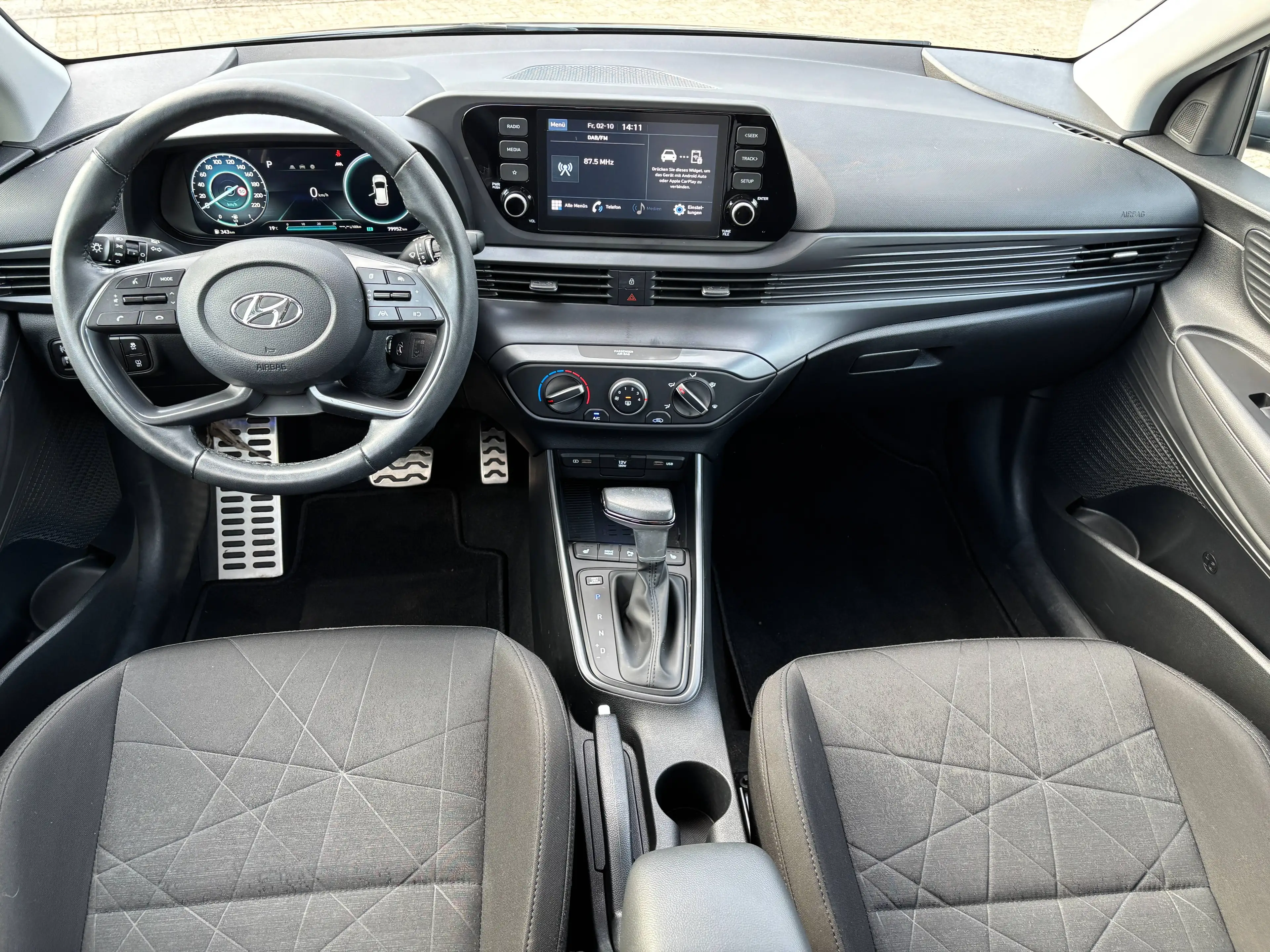 Hyundai BAYON 1.0 T-GDI Trend 48V 2WD AUTOMATIK | PDC | RFK | LHZ | SHZ — photo 11
