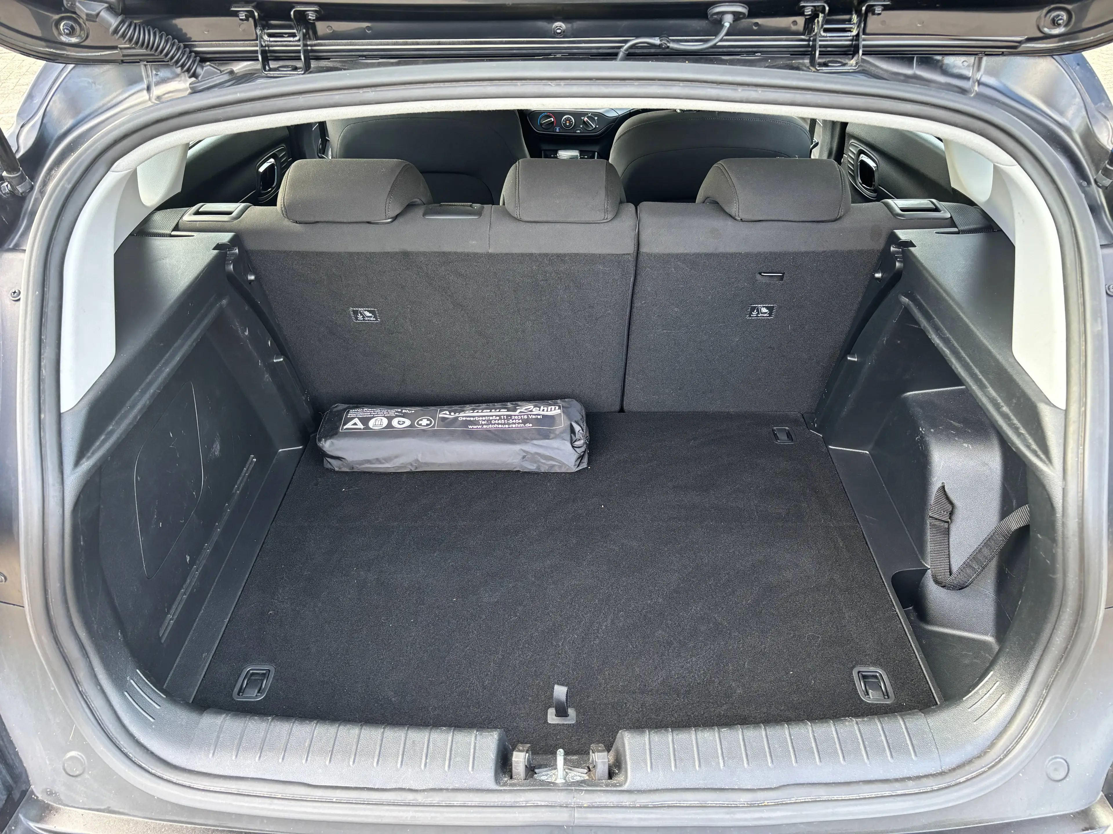 Hyundai BAYON 1.0 T-GDI Trend 48V 2WD AUTOMATIK | PDC | RFK | LHZ | SHZ — photo 9