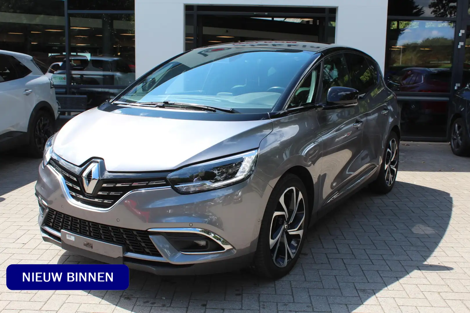 Renault Scenic 1.3 TCe Black Edition Grijs - 1