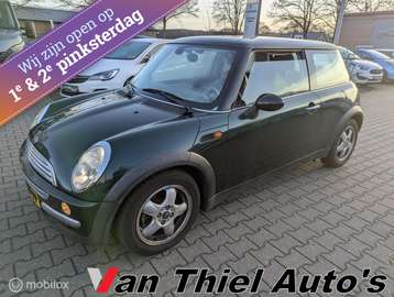 Mini 1.6 Chili leder/pano/cruis