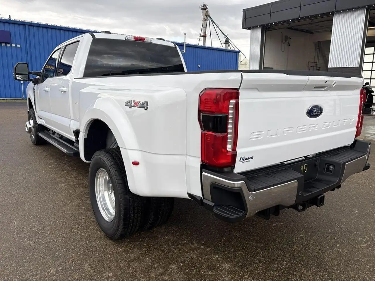 Ford F 350 снимка Ford F 350