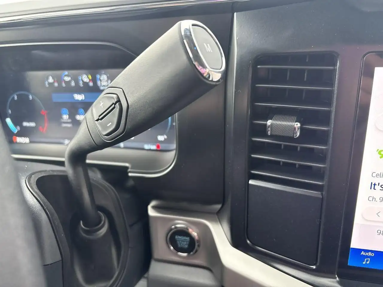 Ford F 350 снимка Ford F 350