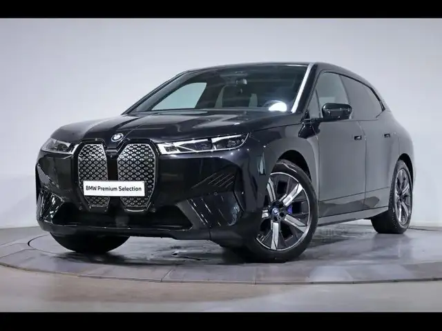 BMW iX xDrive50 Kit Sport