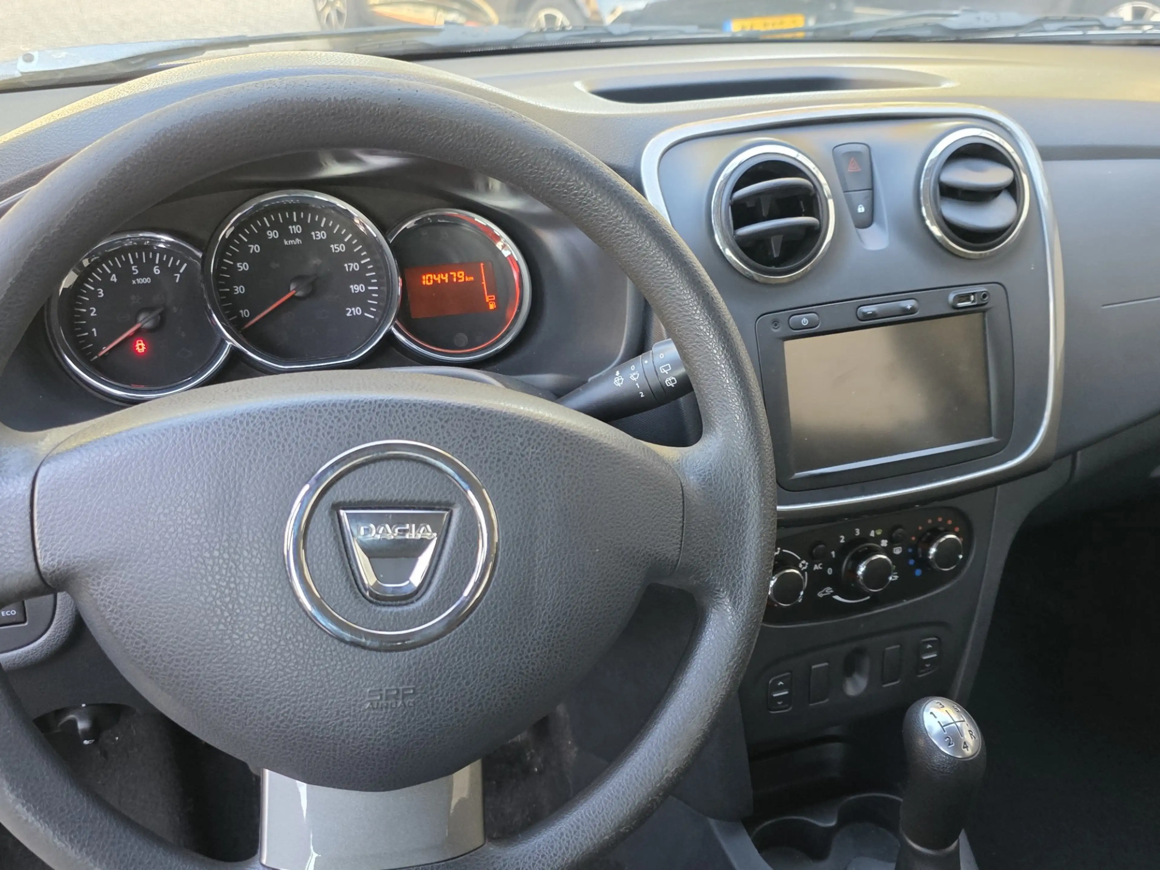 Dacia Sandero 0.9 TCe Lauréate — photo 5