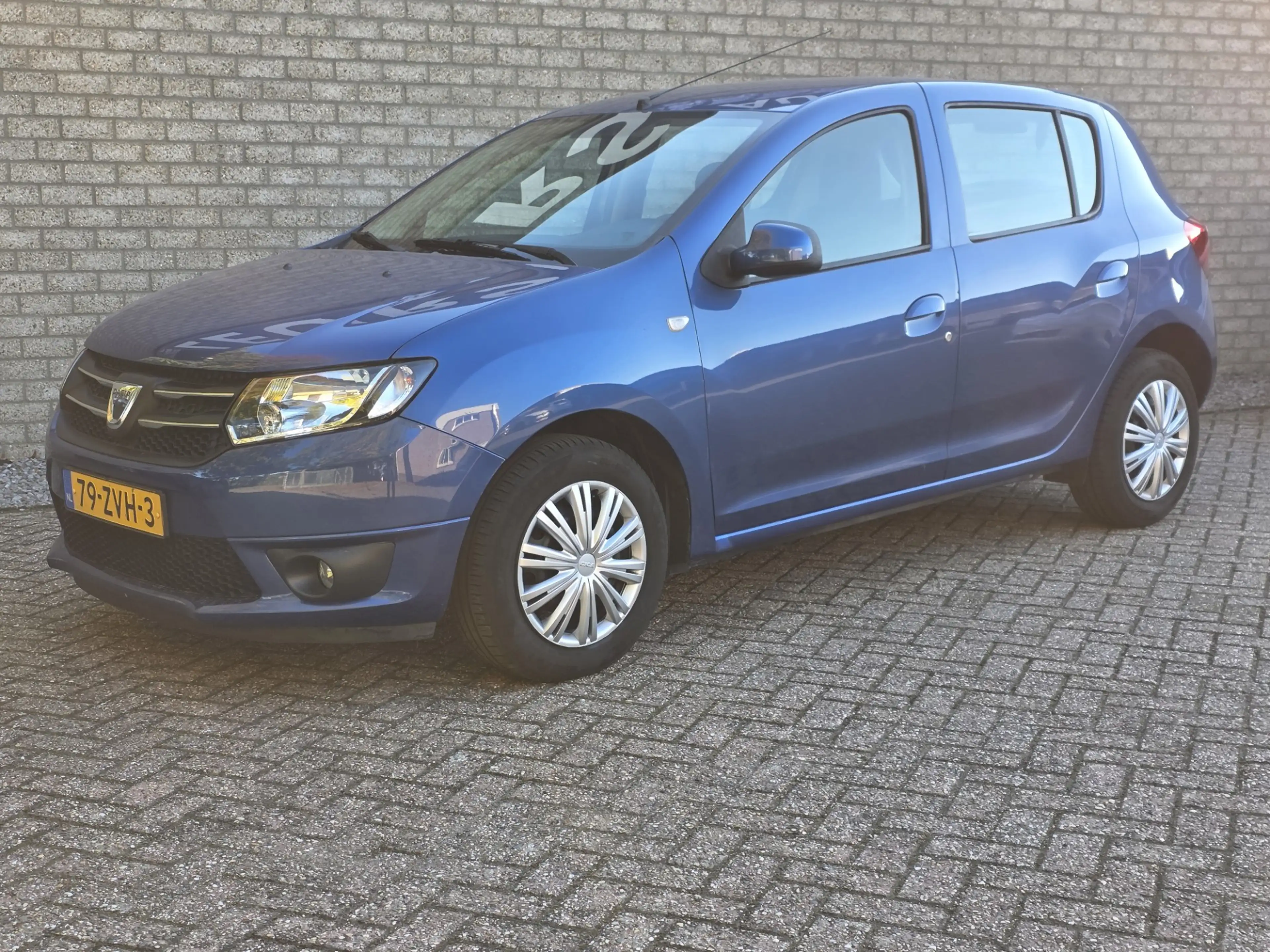 Dacia Sandero 0.9 TCe Lauréate — photo 2