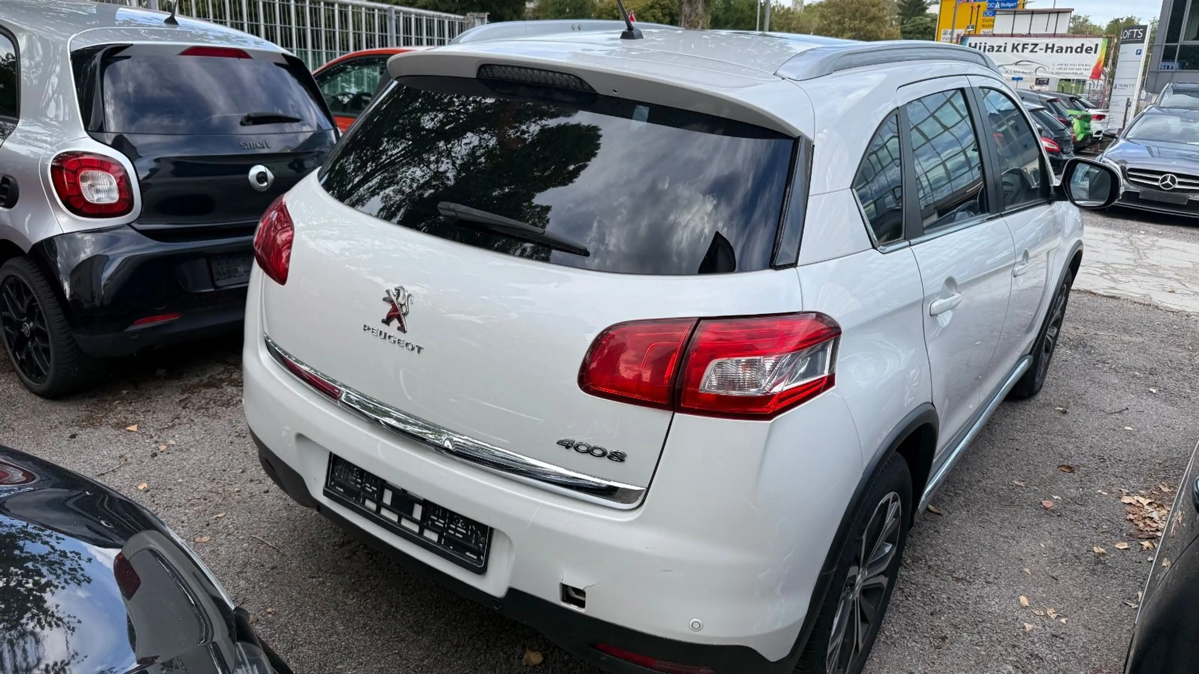 Peugeot 4008 Allure 4WD,Panorama,Leder,Navi,Kamera — photo 4