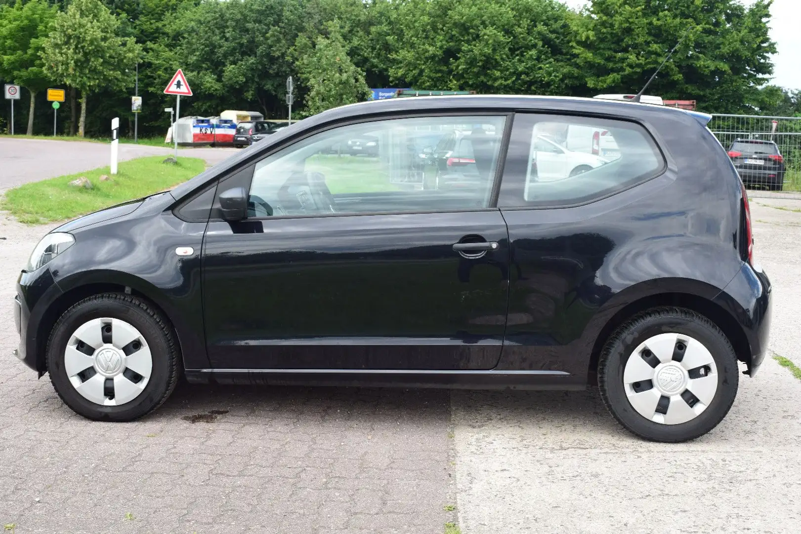Volkswagen up! take up! - 2