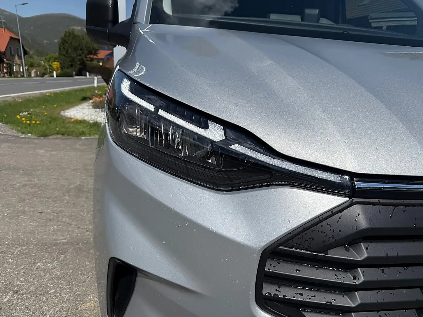 Ford Transit Custom Kombi 2,0 EcoBlue L1H1 320 AWD Trend Aut. Silber - 2