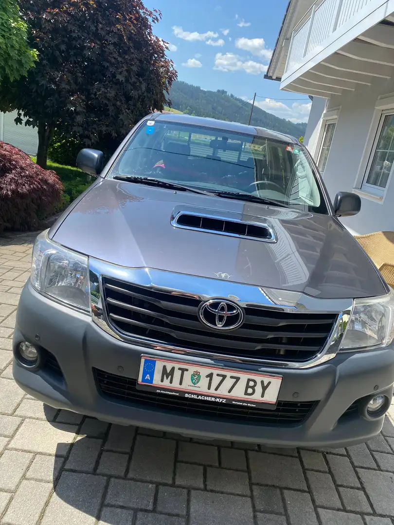 Toyota Hilux Hilux DK Country 4x4 2,5 D-4D 145 Country Grau - 2