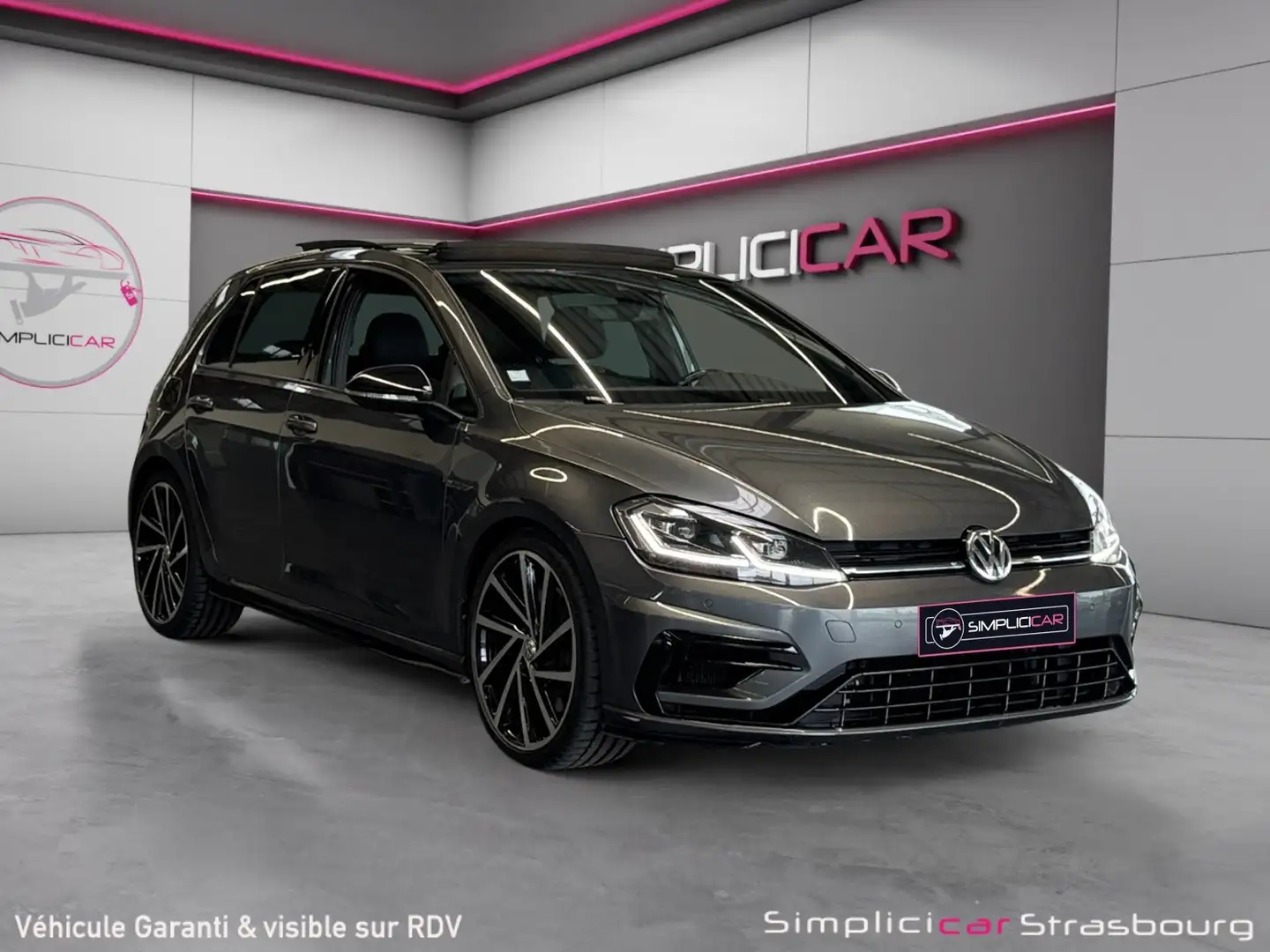 Volkswagen Golf R Grau - 1