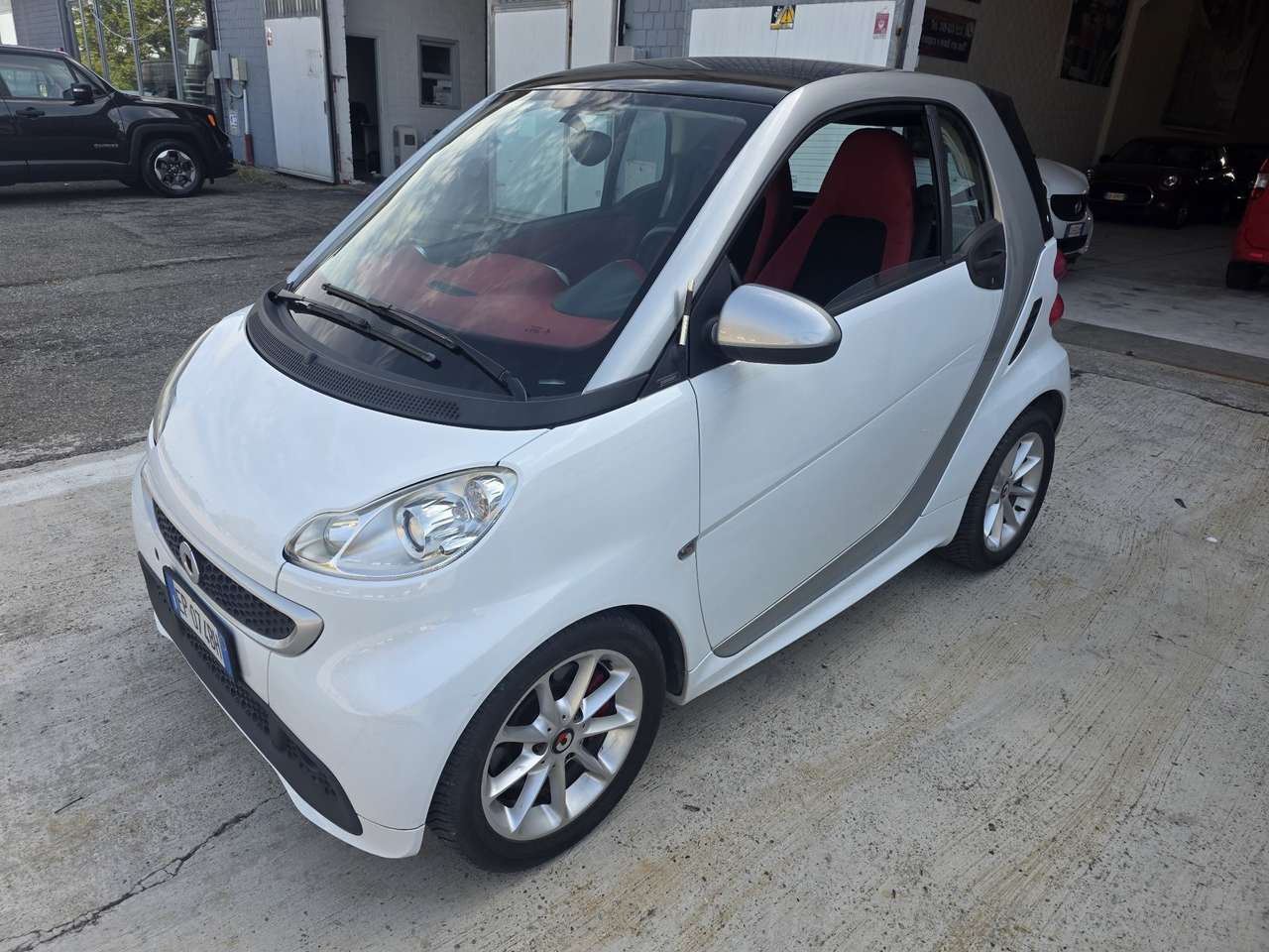 smart forTwo 1.0 more white 71cv Automatico