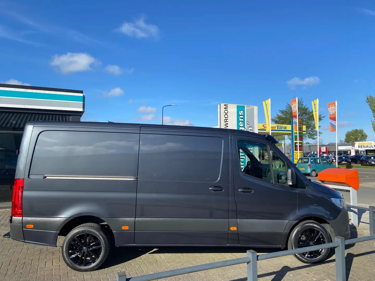 Mercedes-Benz Sprinter 317 CDI L2H1 E6 | RWD | 2x Schuifdeur | 3500KG AHW Grijs - 2