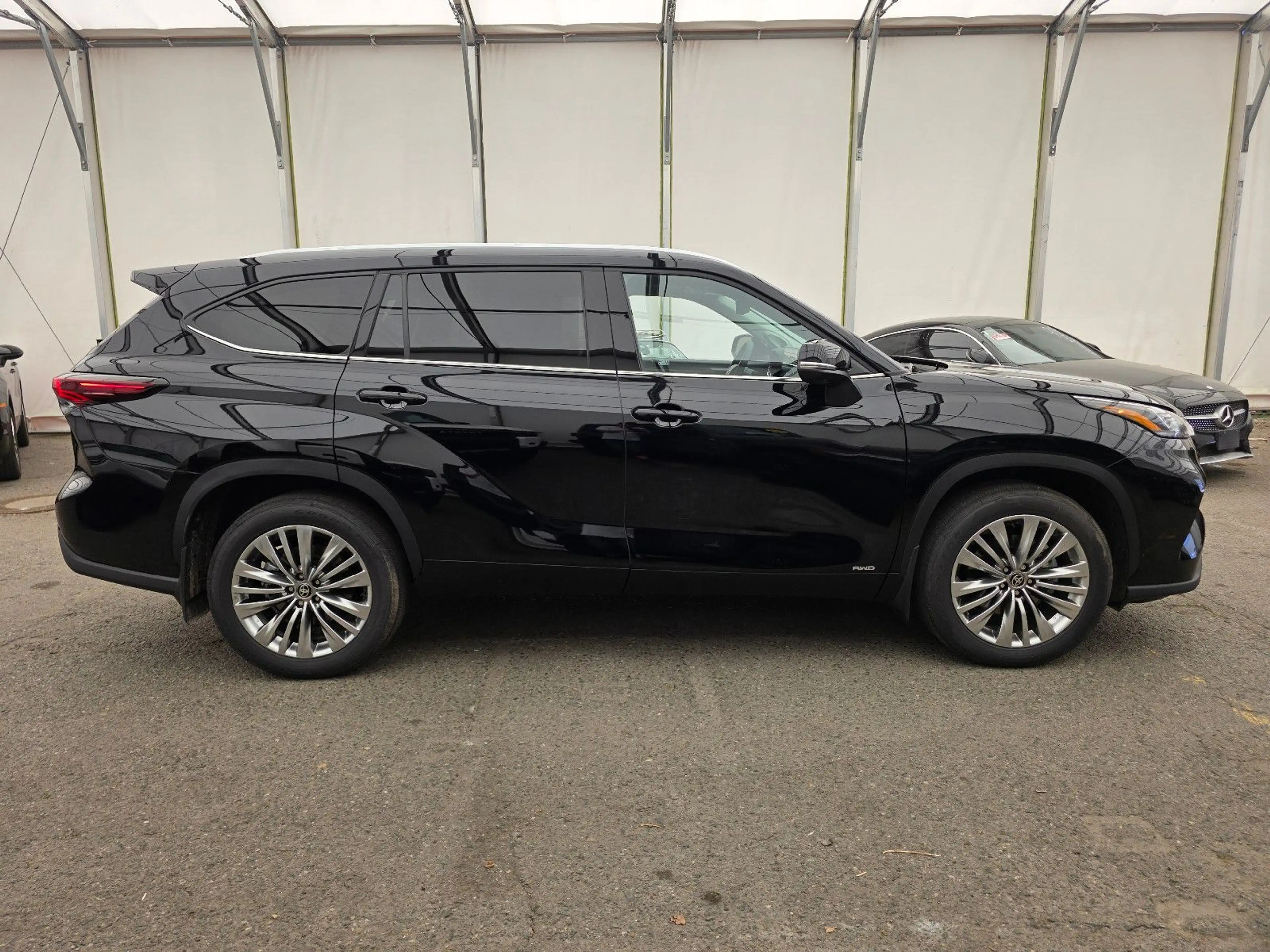 Toyota Highlander Platinum T1: 54.900 EURO , Stock !!! — photo 4