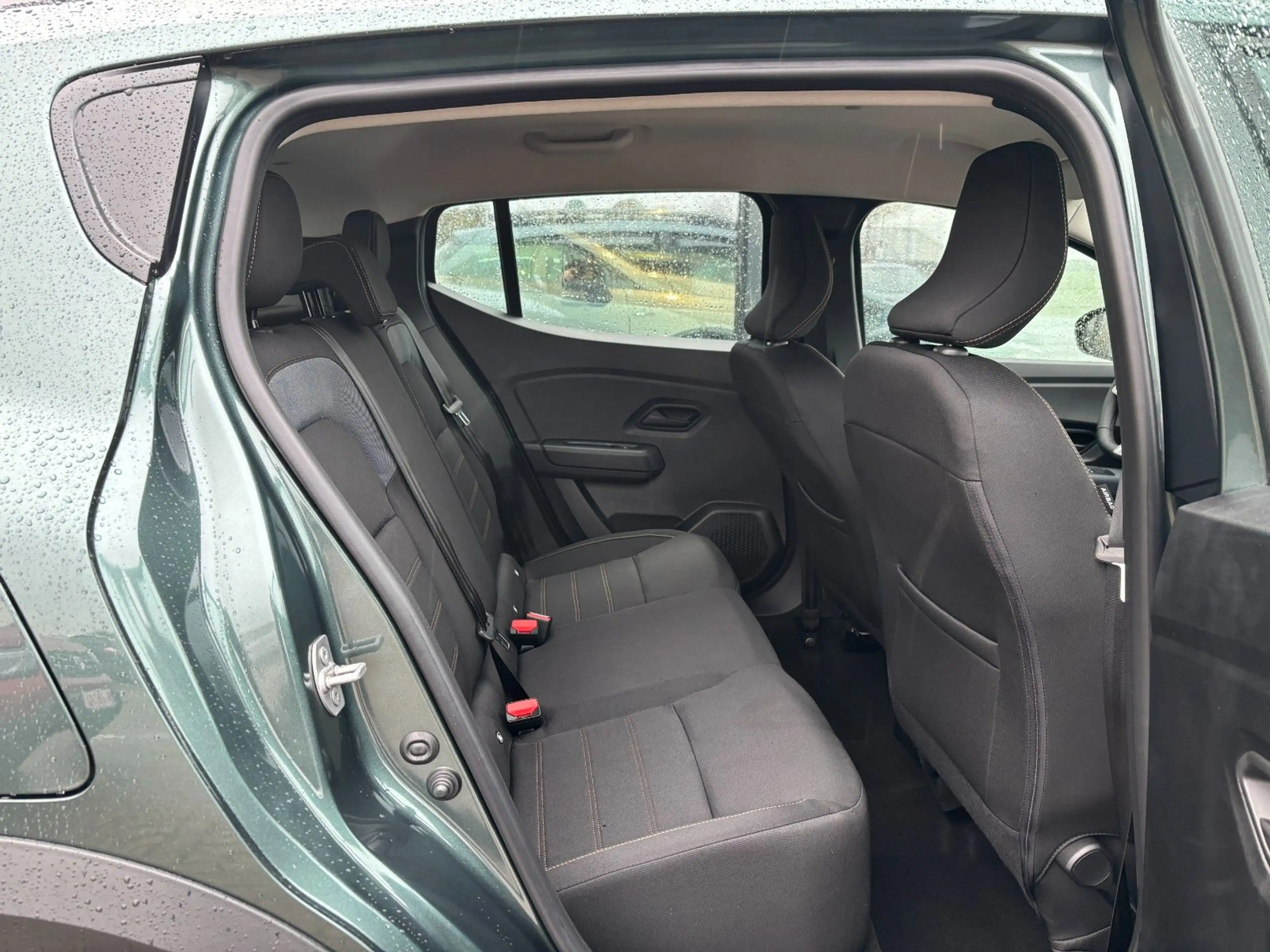 Dacia Sandero Stepway Expression TCe 110 — photo 7