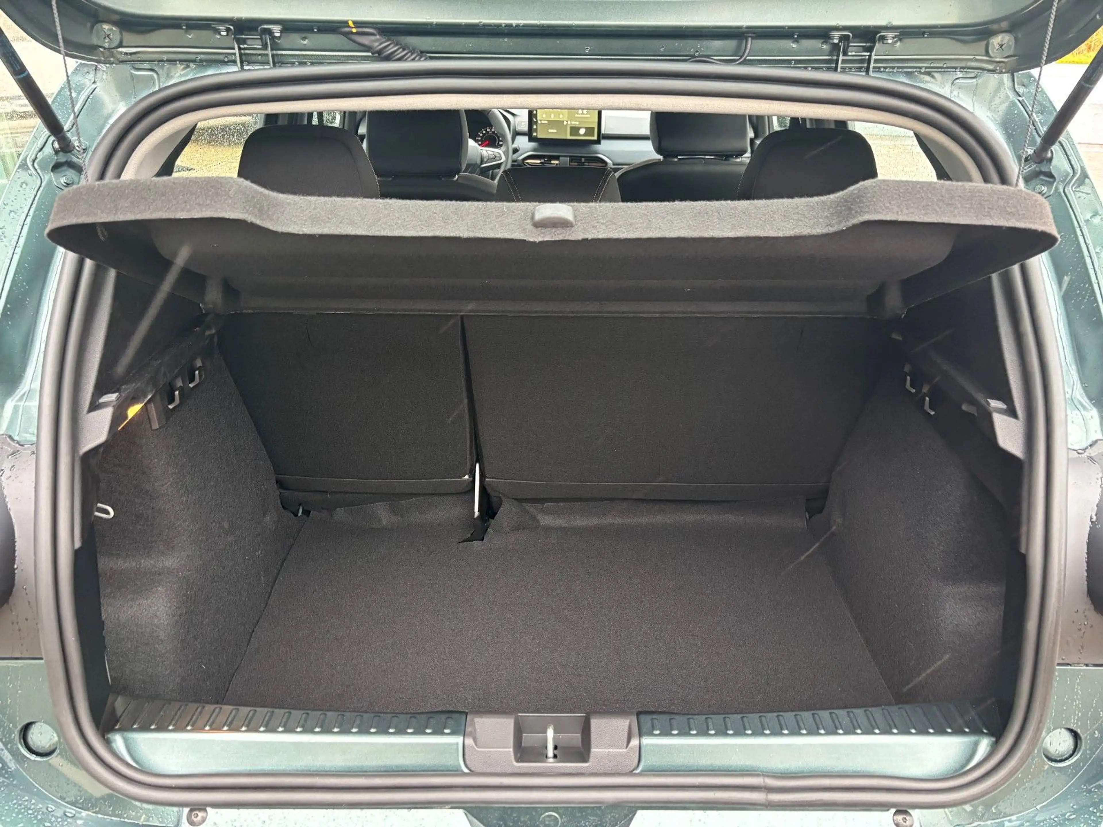 Dacia Sandero Stepway Expression TCe 110 — photo 6