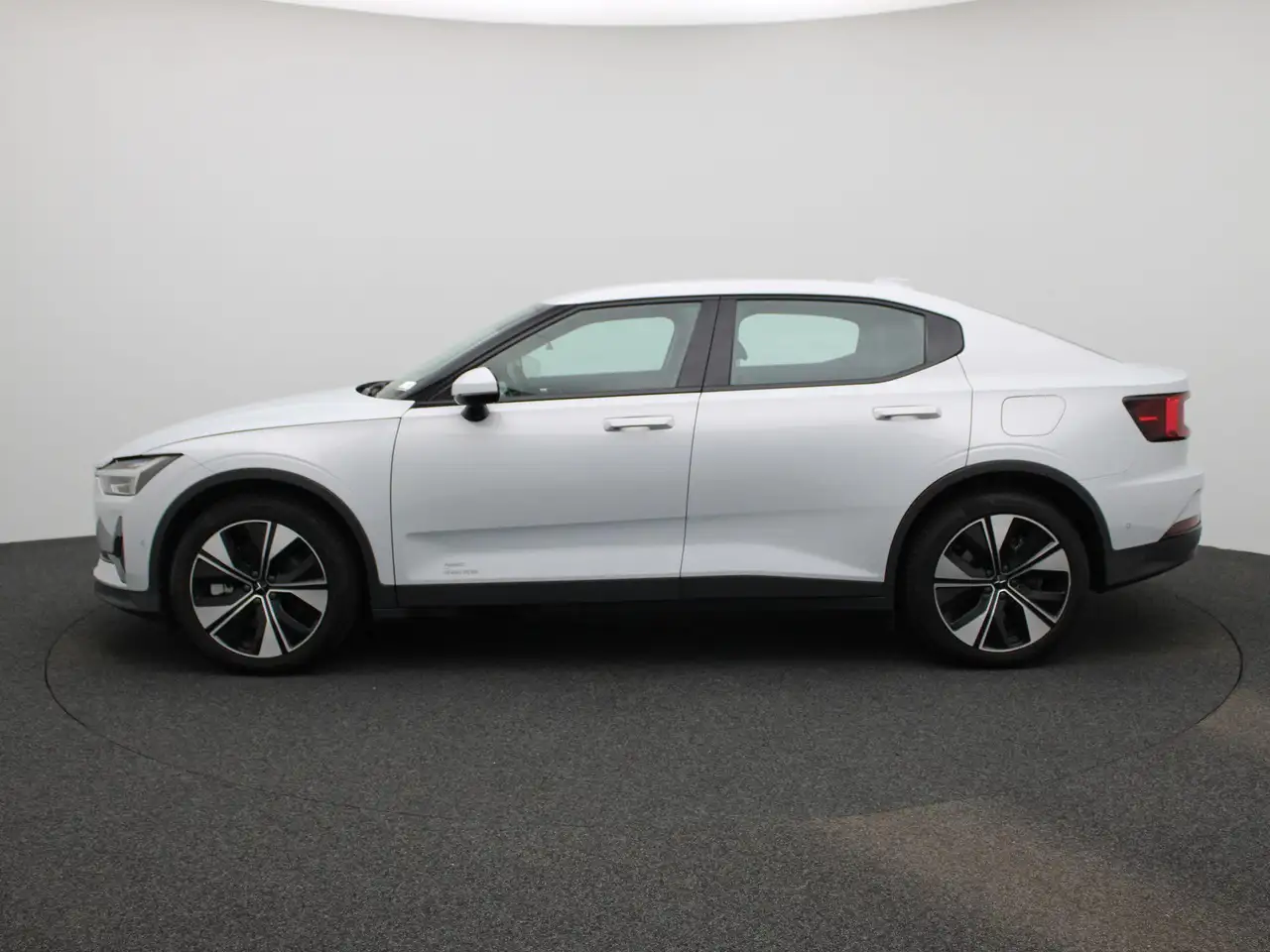 Polestar 2 2023