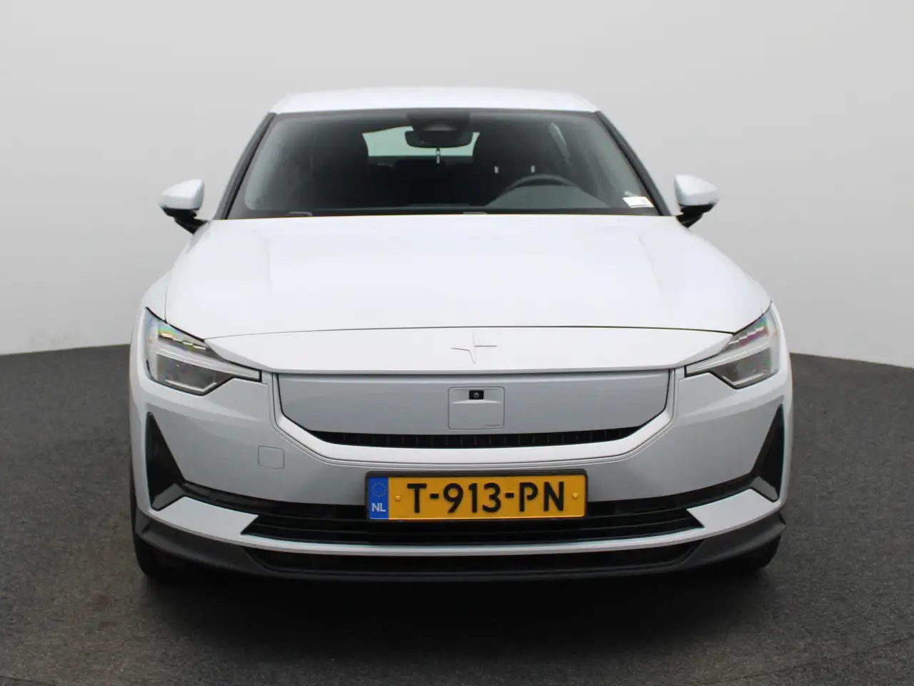 Polestar 2 2023