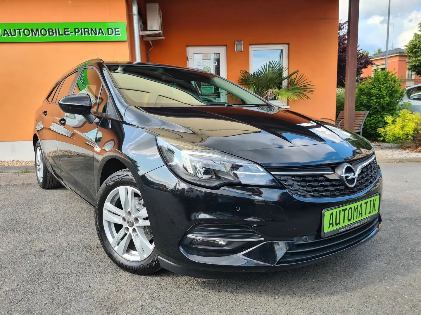 Opel Astra K Sports Tourer 1.5 D AUTOMATIK +NAVI/LED! Noir - 1