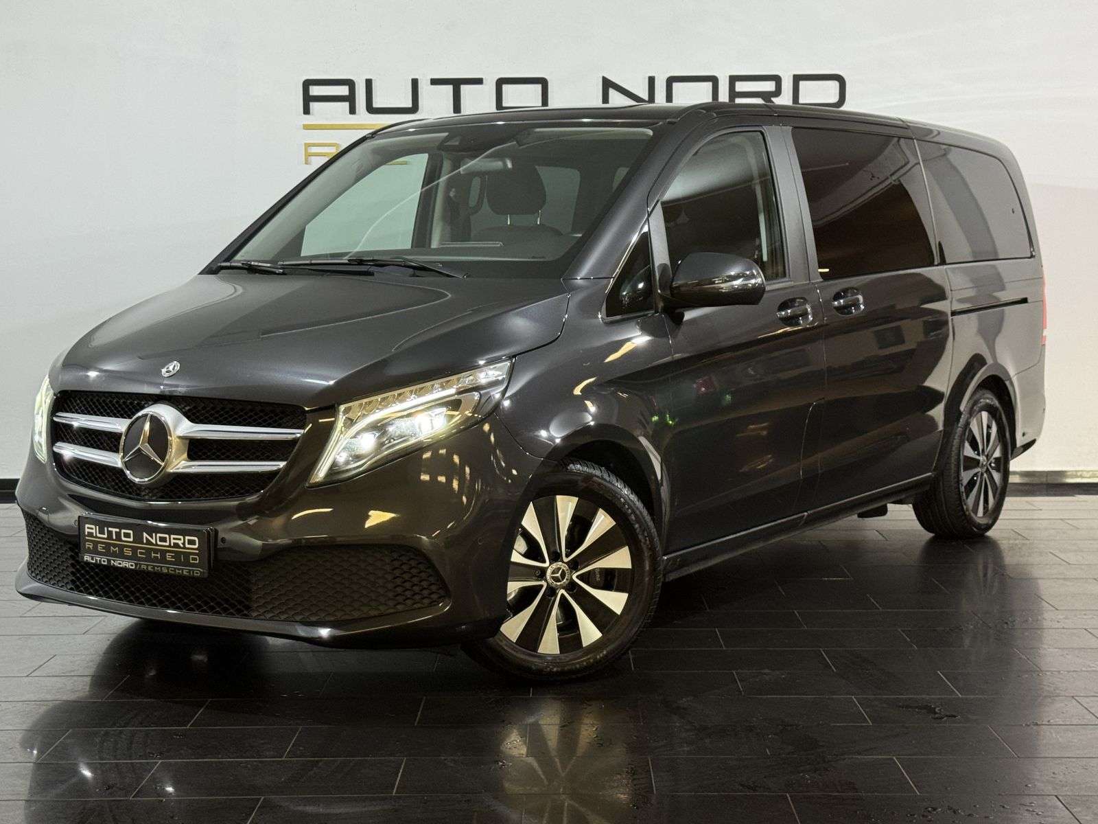 Mercedes-Benz V 300