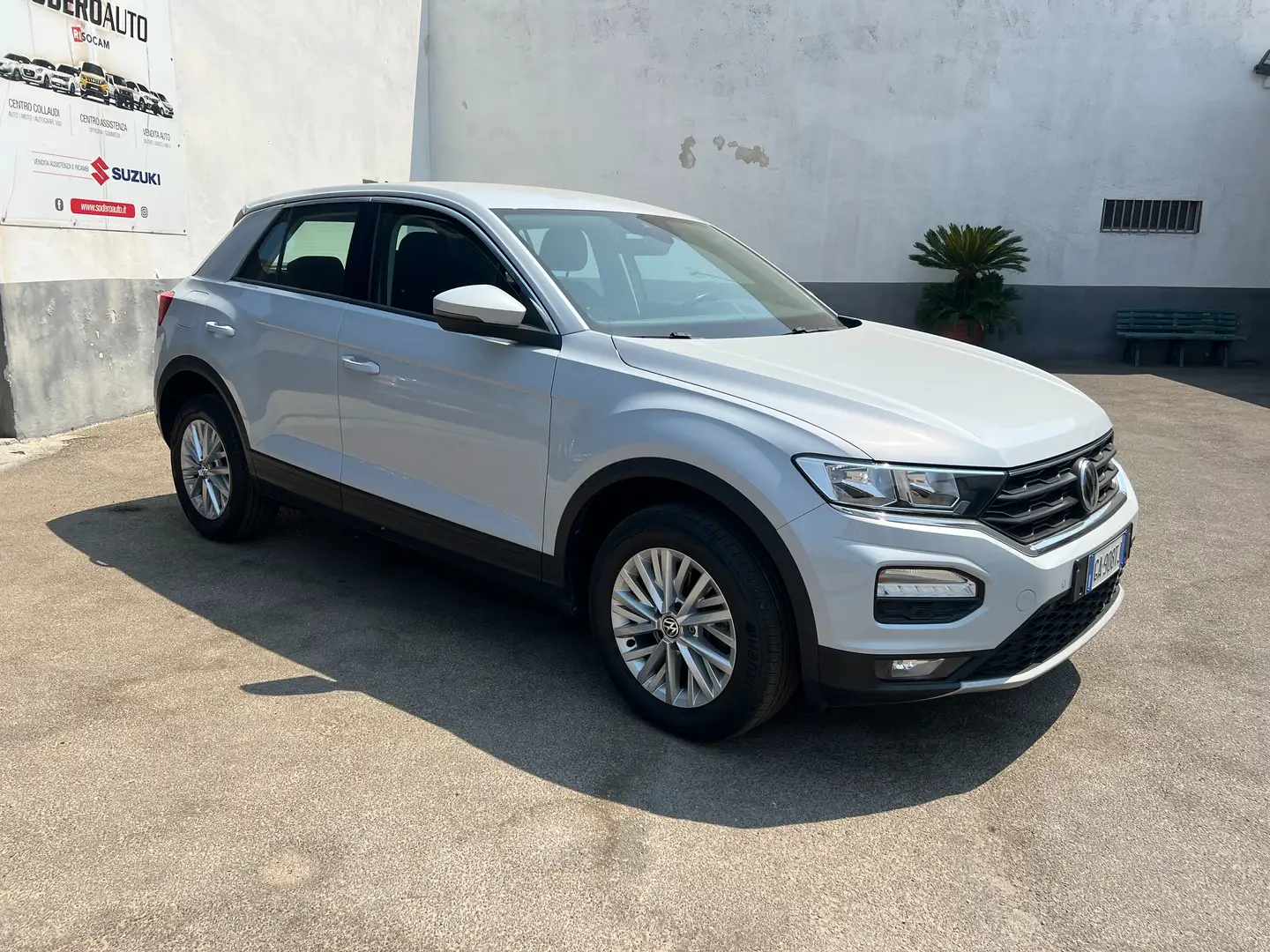 Volkswagen T-Roc T-Roc 2017 1.6 tdi Business Weiß - 2