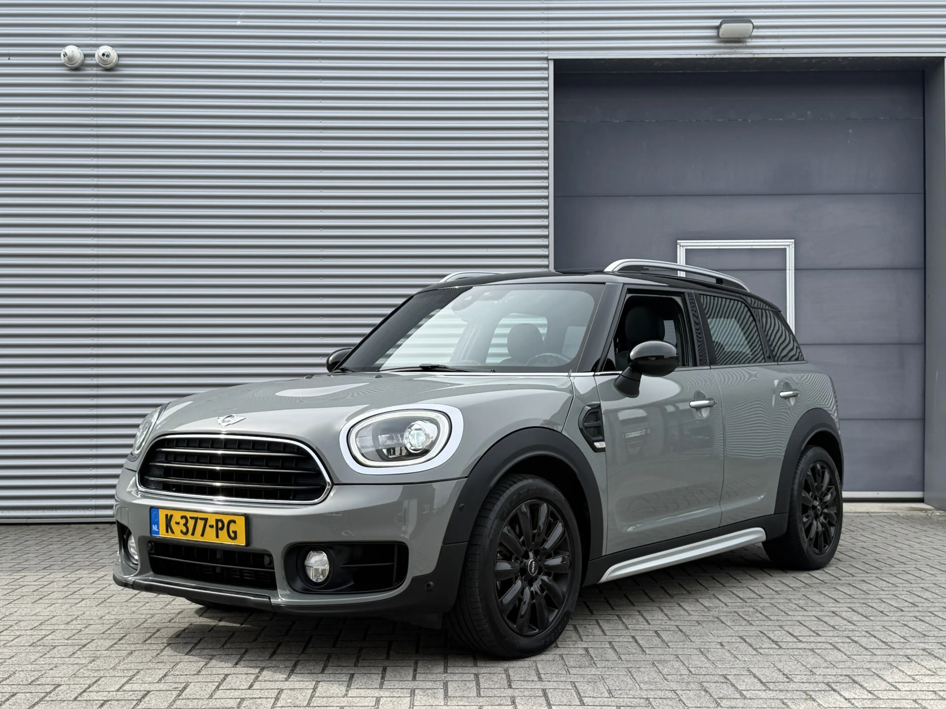 MINI Cooper Countryman 1.5 Chili I Aut. I Pano.dak I Navi