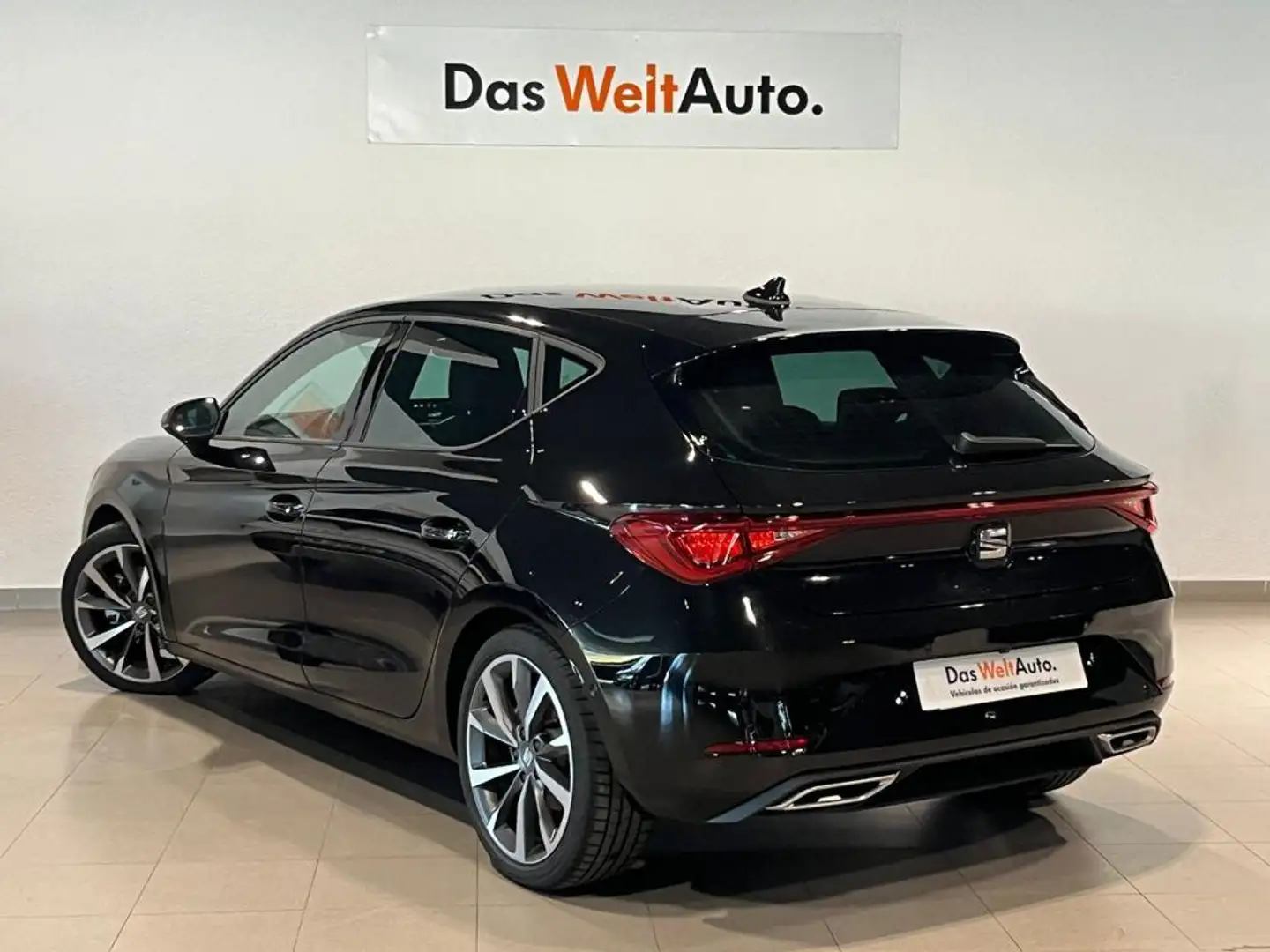 SEAT Leon 2.0TDI CR S&S FR XS DSG-7 150 Negro - 2
