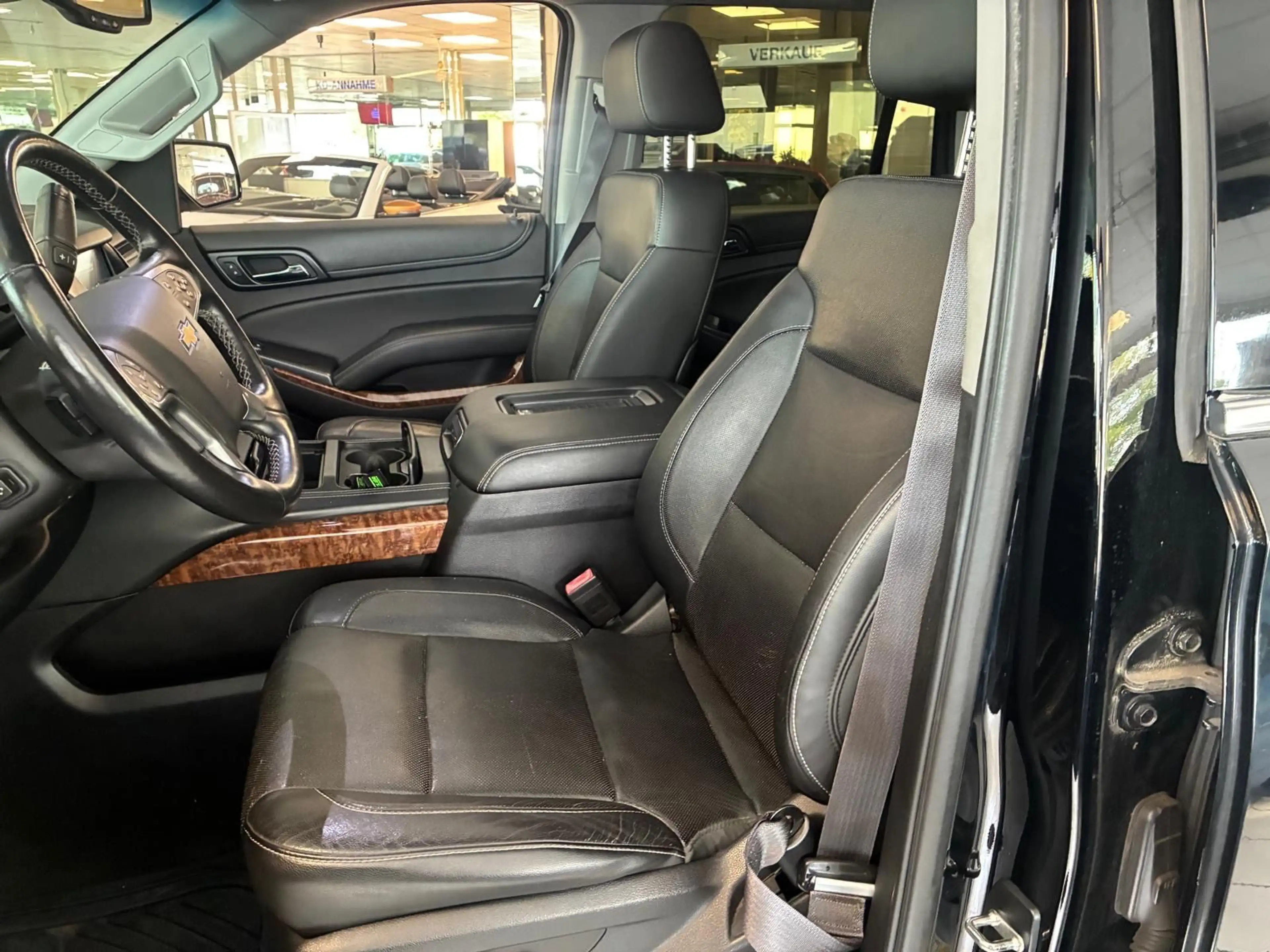 Chevrolet Tahoe 5,3 l V8 LTZ AWD, 7 Sitze — photo 12