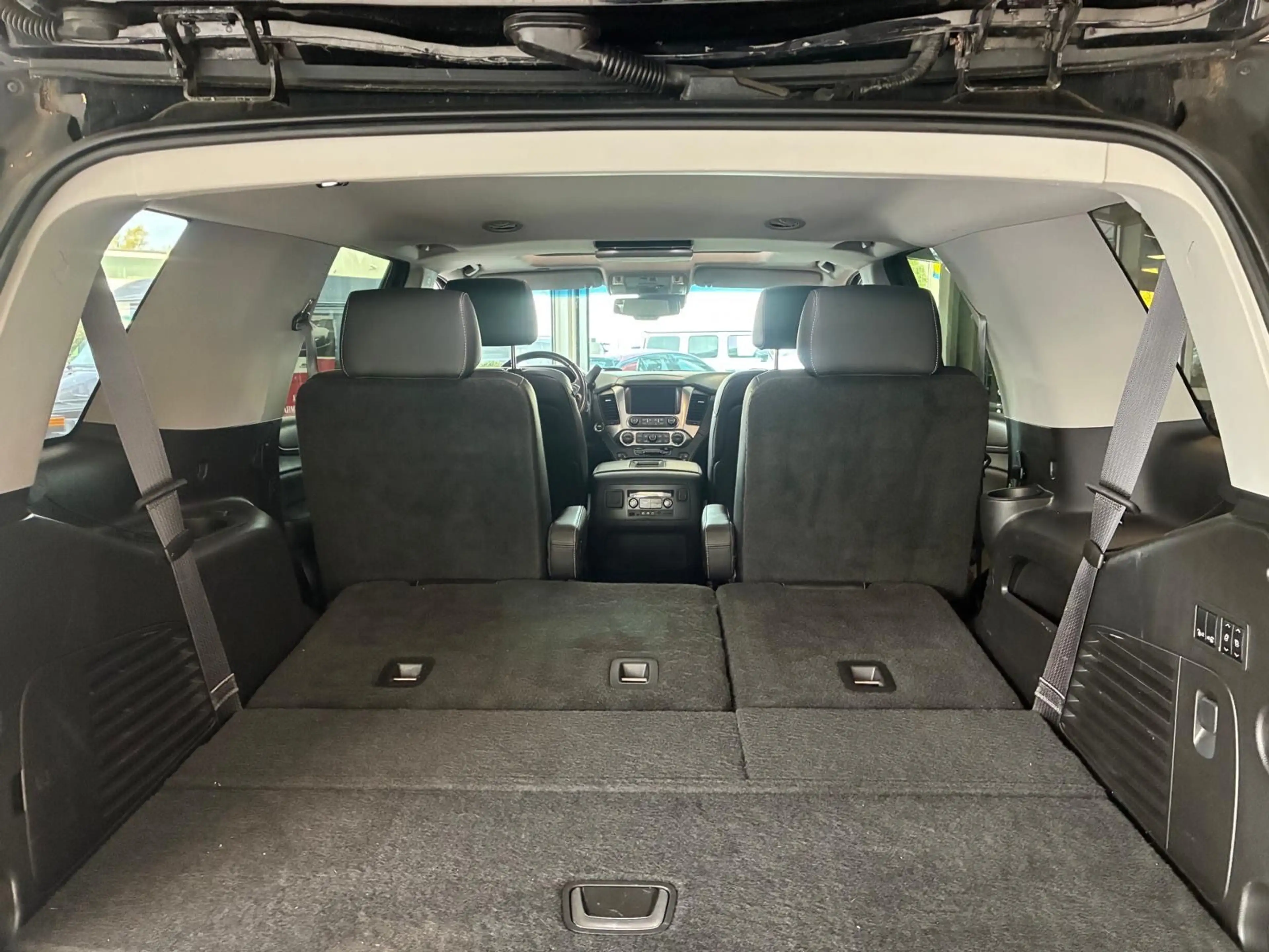 Chevrolet Tahoe 5,3 l V8 LTZ AWD, 7 Sitze — photo 14