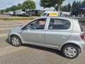 Toyota Yaris 1.3-16V VVT-i Luna Gris - thumbnail 2