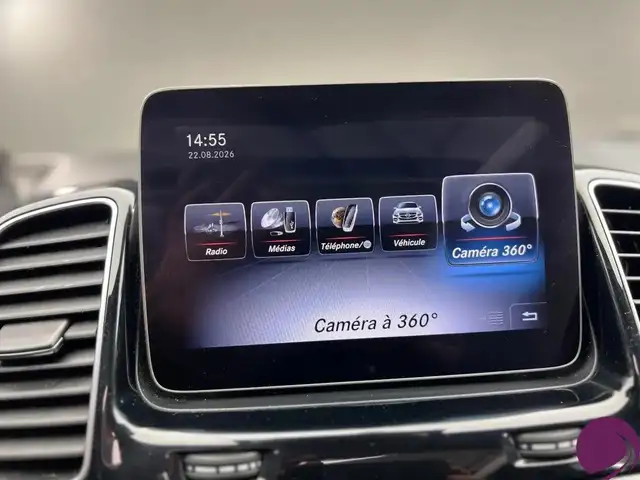 Mercedes-Benz Gle view 15
