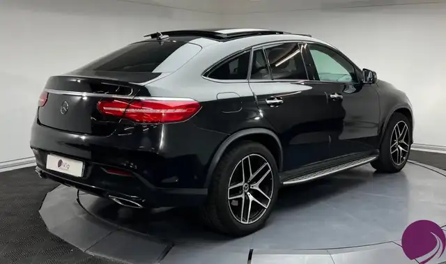 Mercedes-Benz Gle view 5