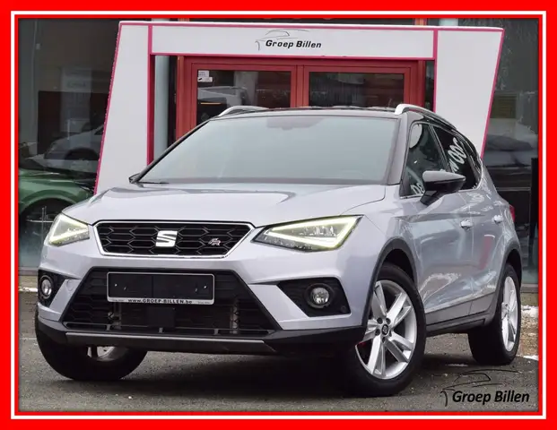 SEAT Arona FR aut. NAVI - FULL LED - PARK ASSIST - 43.000km