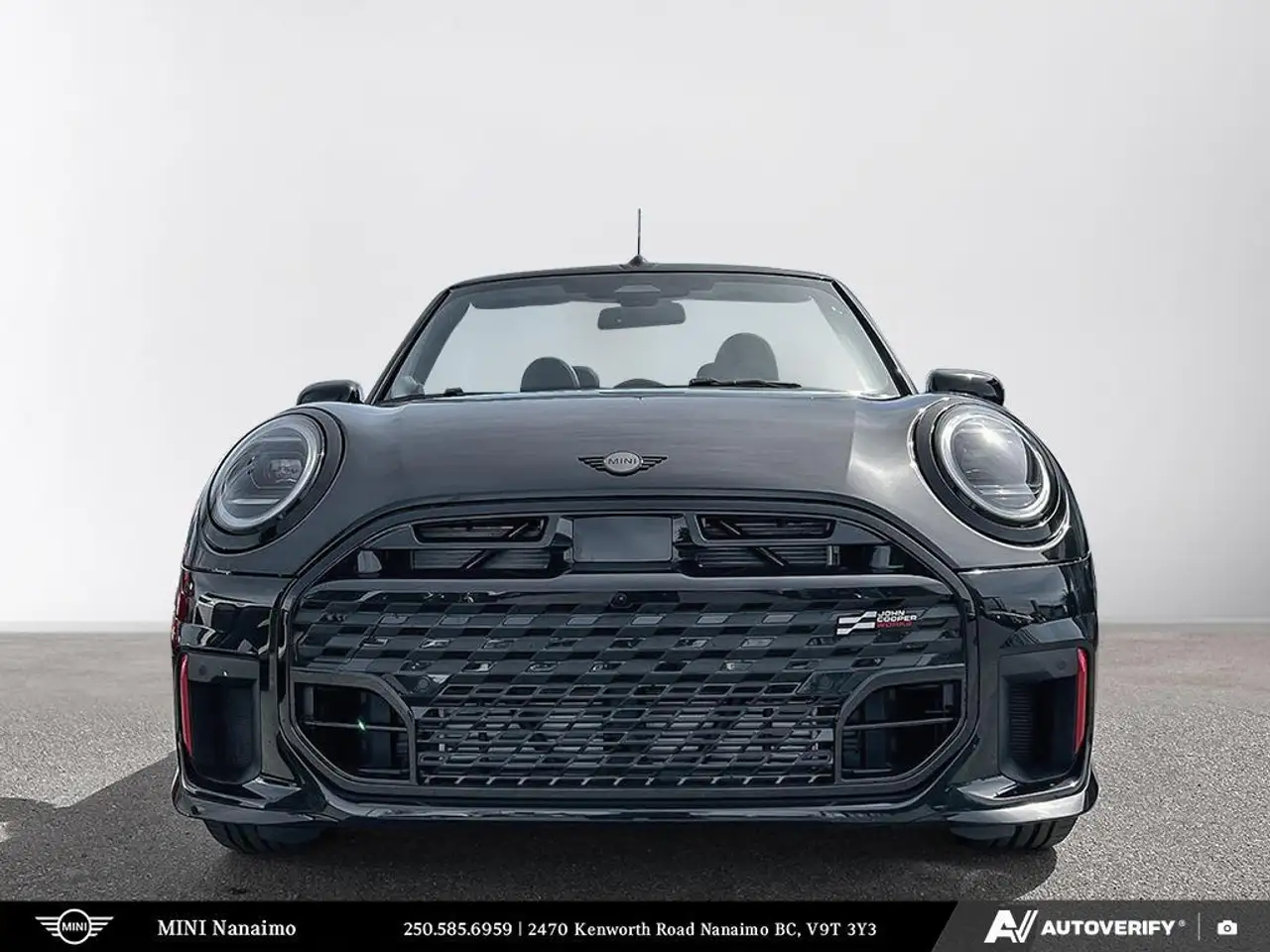 MINI Convertible снимка MINI Convertible