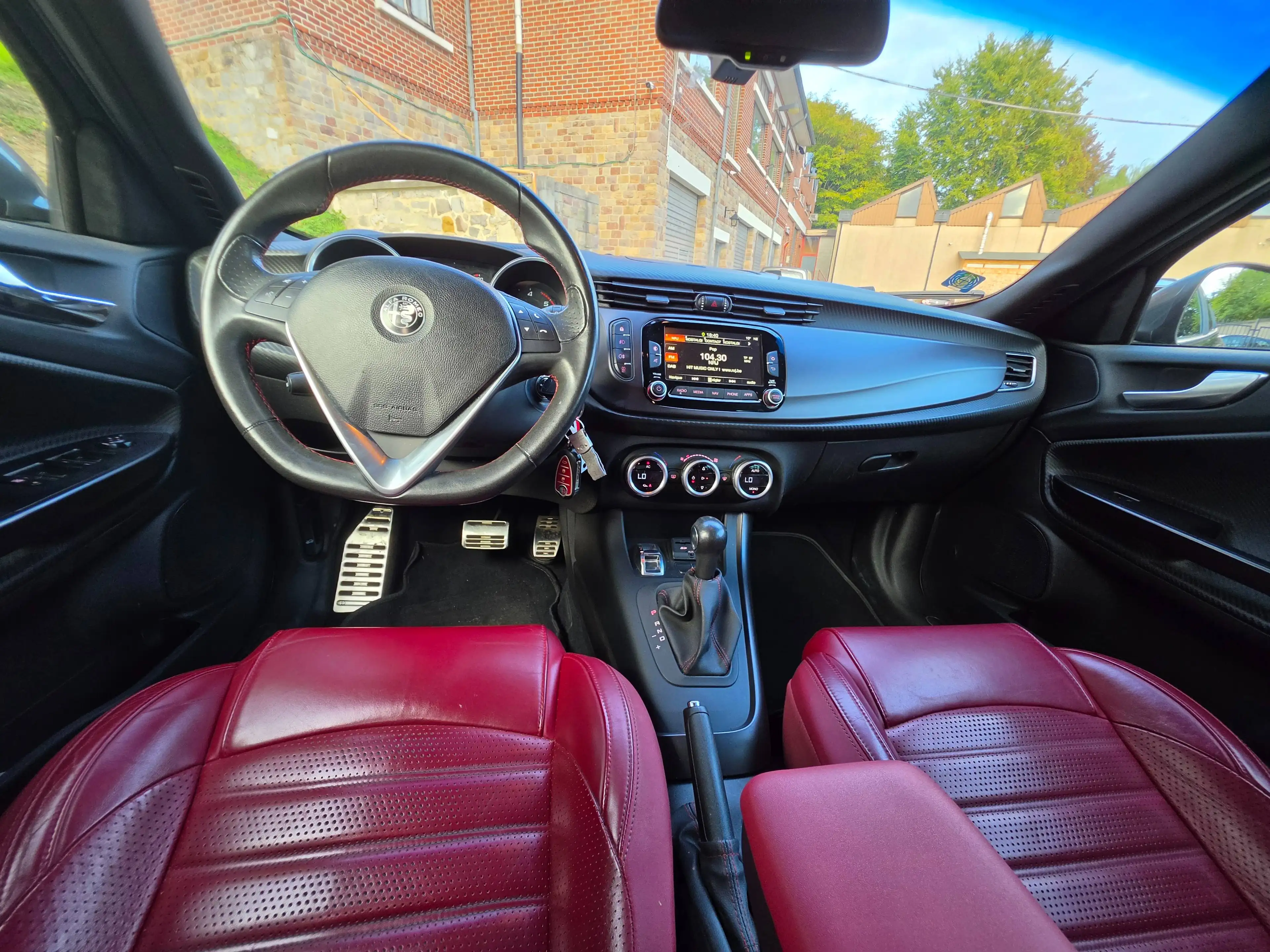 Alfa Romeo Giulietta Giulietta 1.6 JTDm*Automatique*NAVI*CUIR*CRUISE*EU6b*TVAC — photo 9
