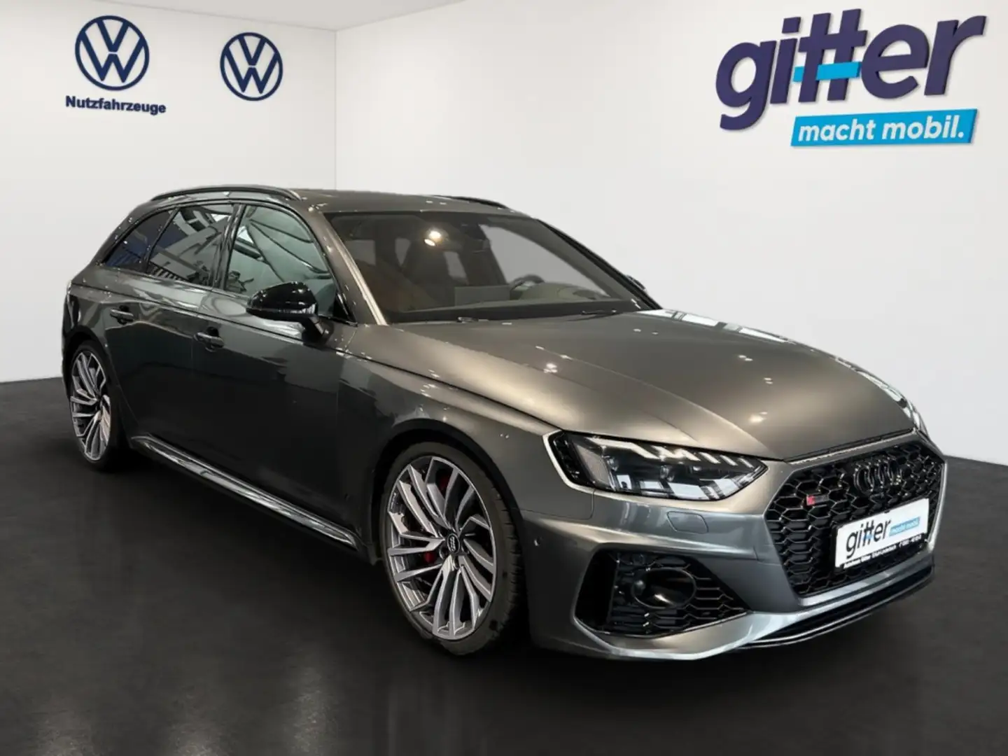 Audi RS4 B&O PANNO MATRIX HEADUP KERAMIK TOUR DYNAMIK ASSI Grau - 2