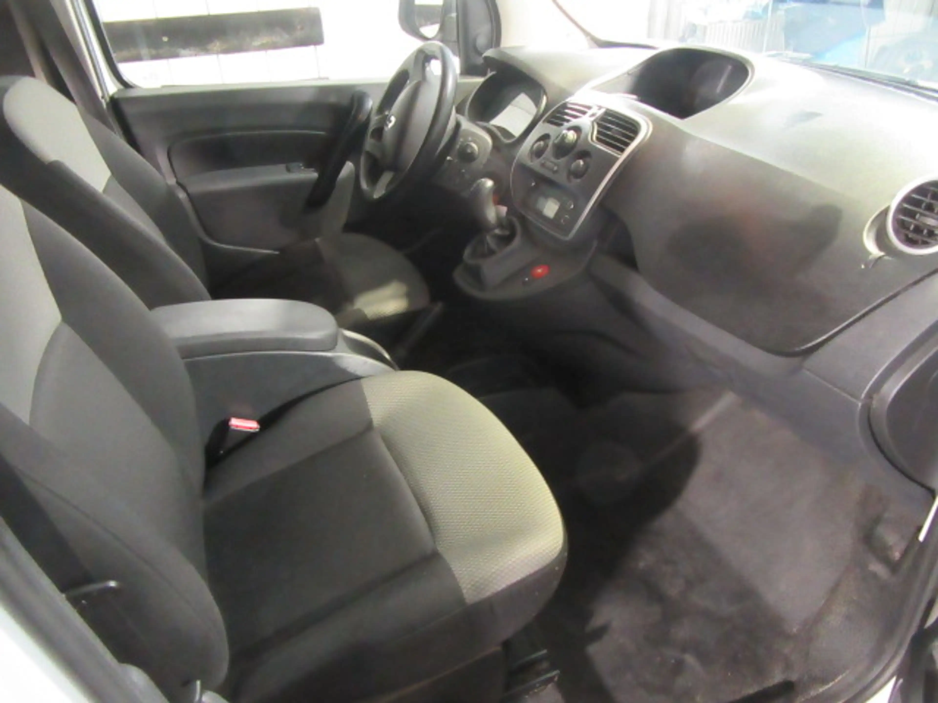 Renault Kangoo Rapid Maxi Extra — photo 11