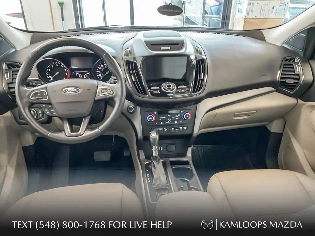 Ford Escape снимка Ford Escape