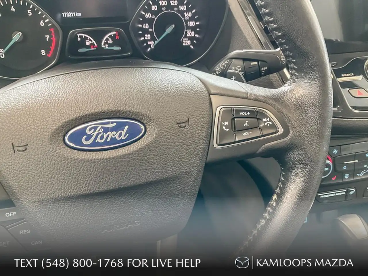 Ford Escape снимка Ford Escape