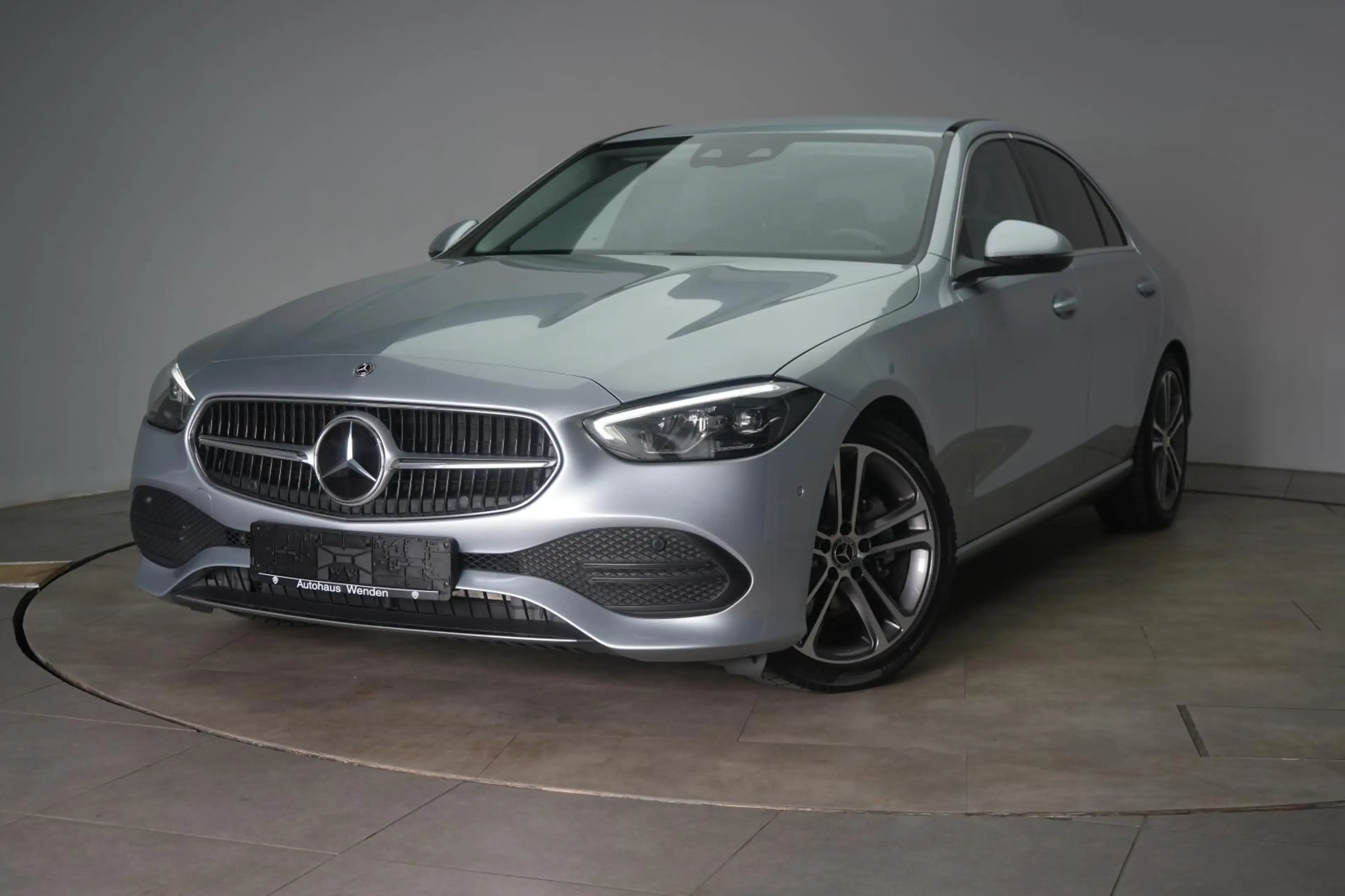 Mercedes-Benz C 220 d 9G-Tronic Distronic/Kamera/HUD/Virtual/L — photo 4