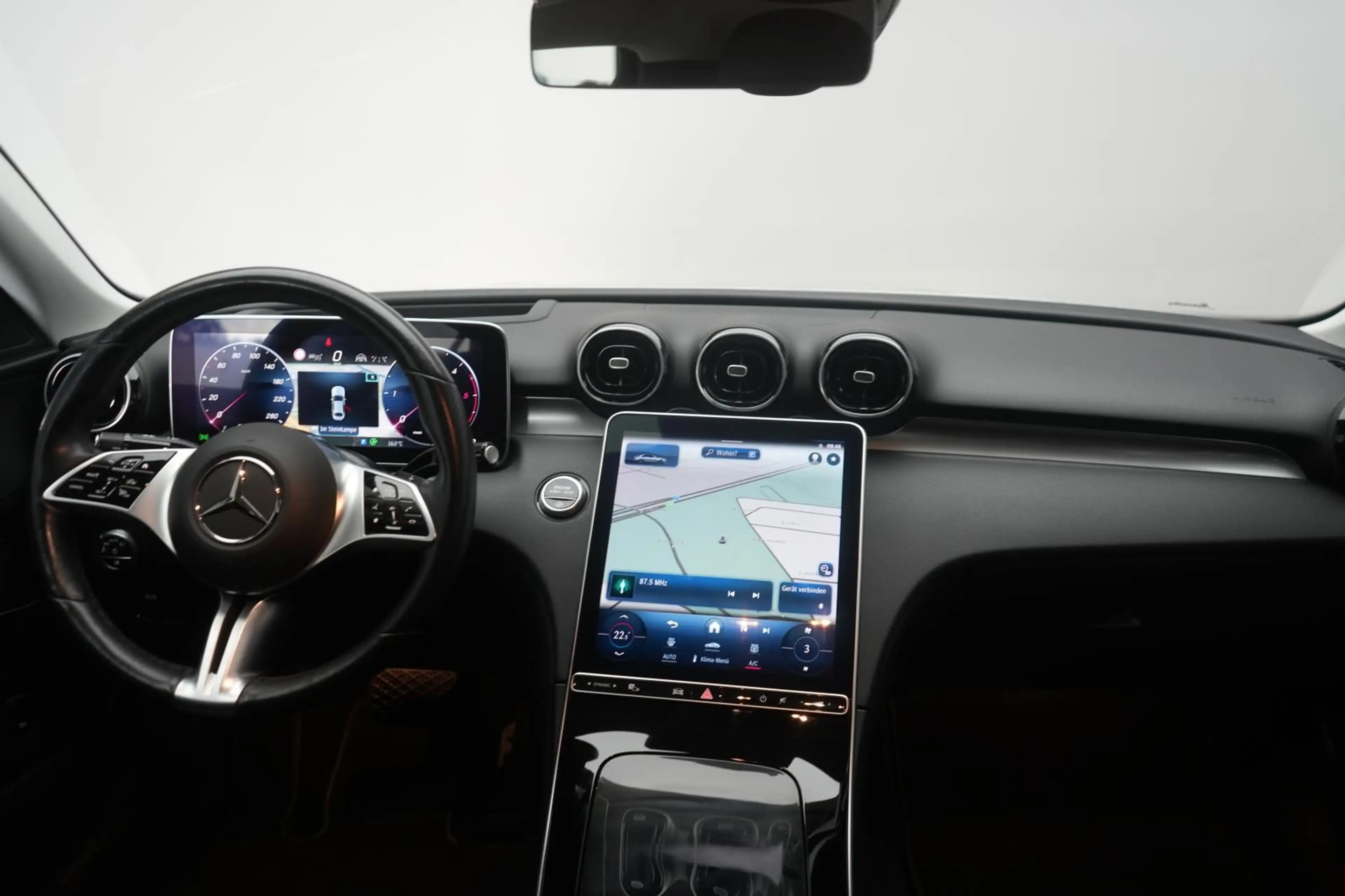 Mercedes-Benz C 220 d 9G-Tronic Distronic/Kamera/HUD/Virtual/L — photo 10