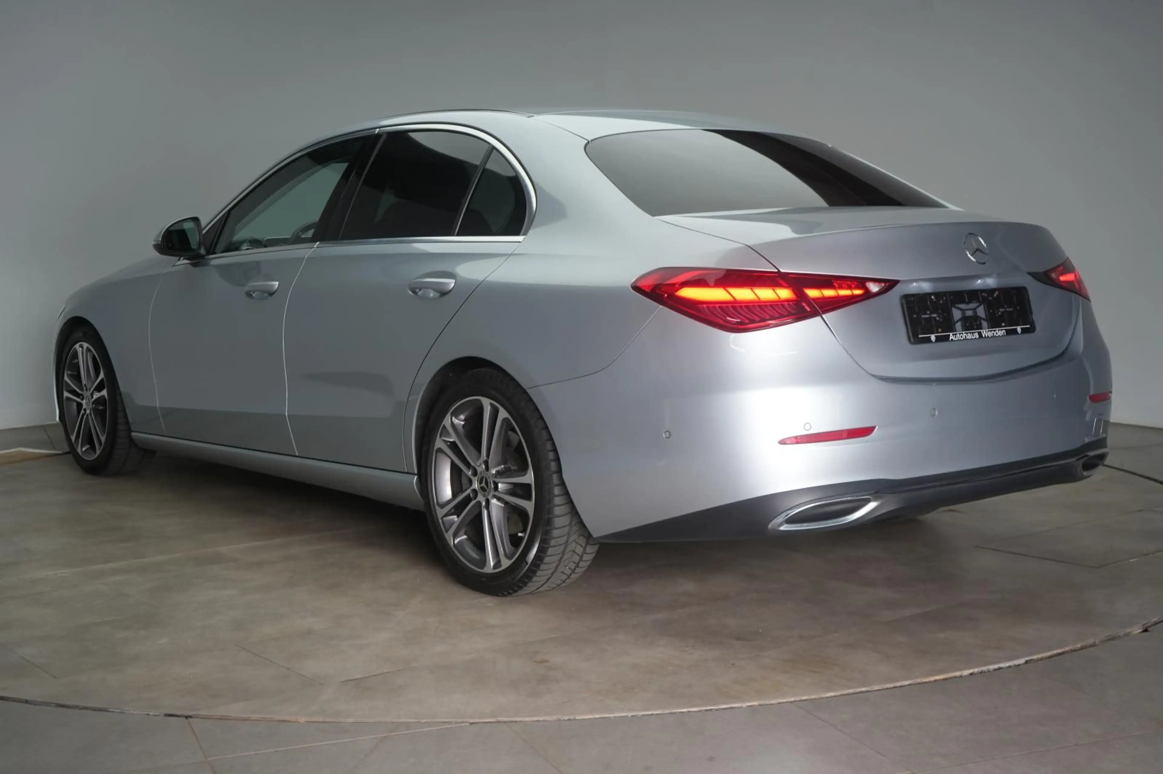 Mercedes-Benz C 220 d 9G-Tronic Distronic/Kamera/HUD/Virtual/L — photo 7