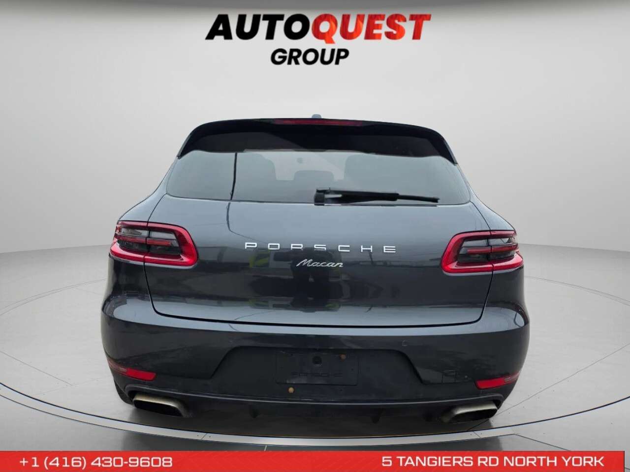 2017 Porsche Macan Base thumb 6