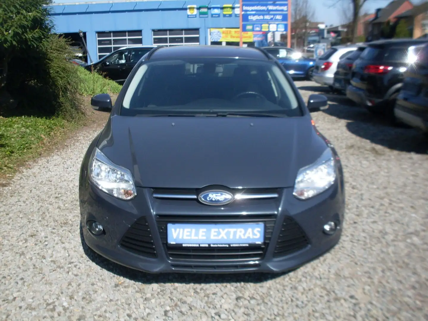 Ford Focus Turnier Champions Edition Grau - 1