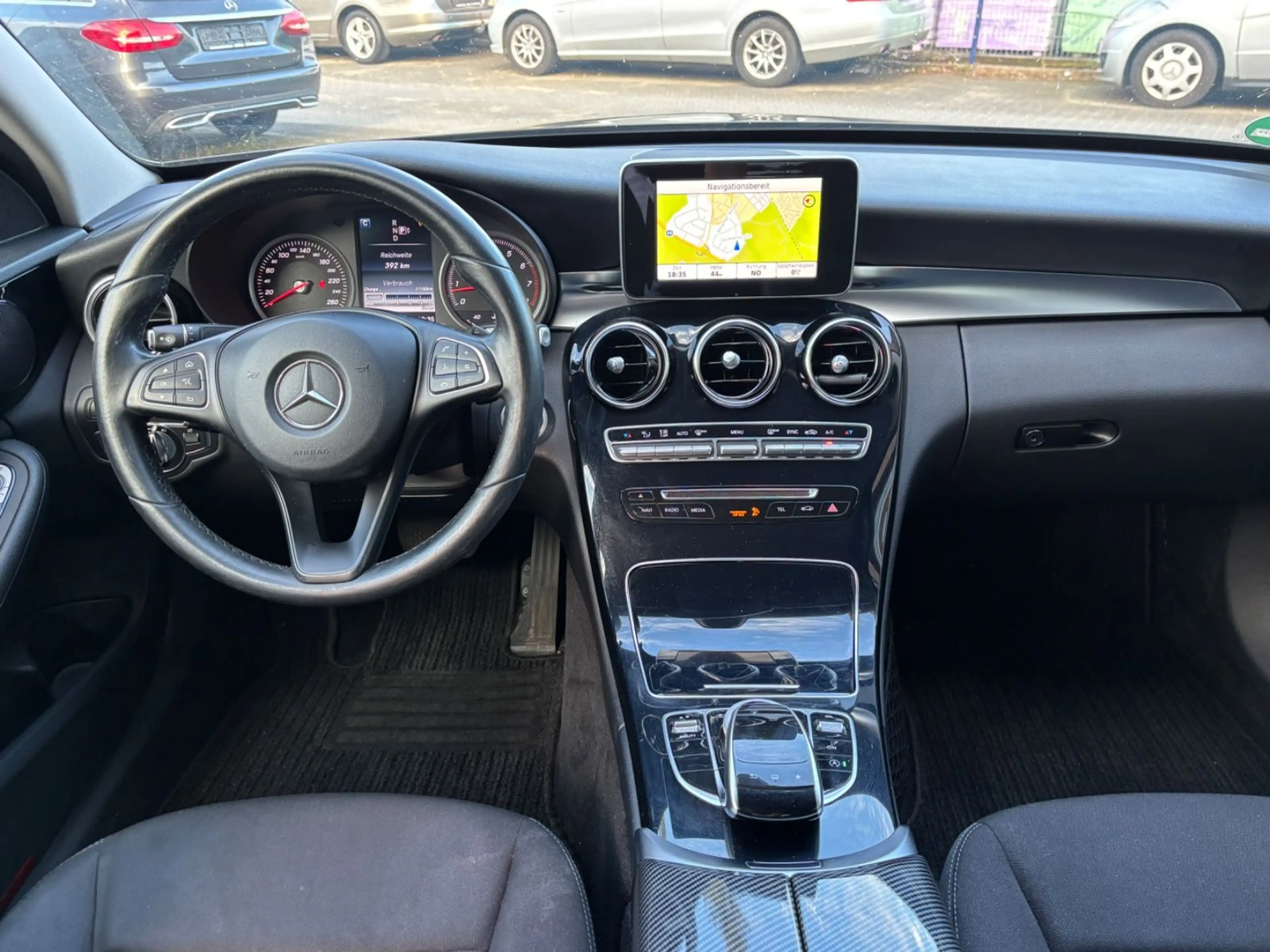 Mercedes-Benz C 180 C Limousine NAVI TEMP SHZ GARANTIE — photo 11
