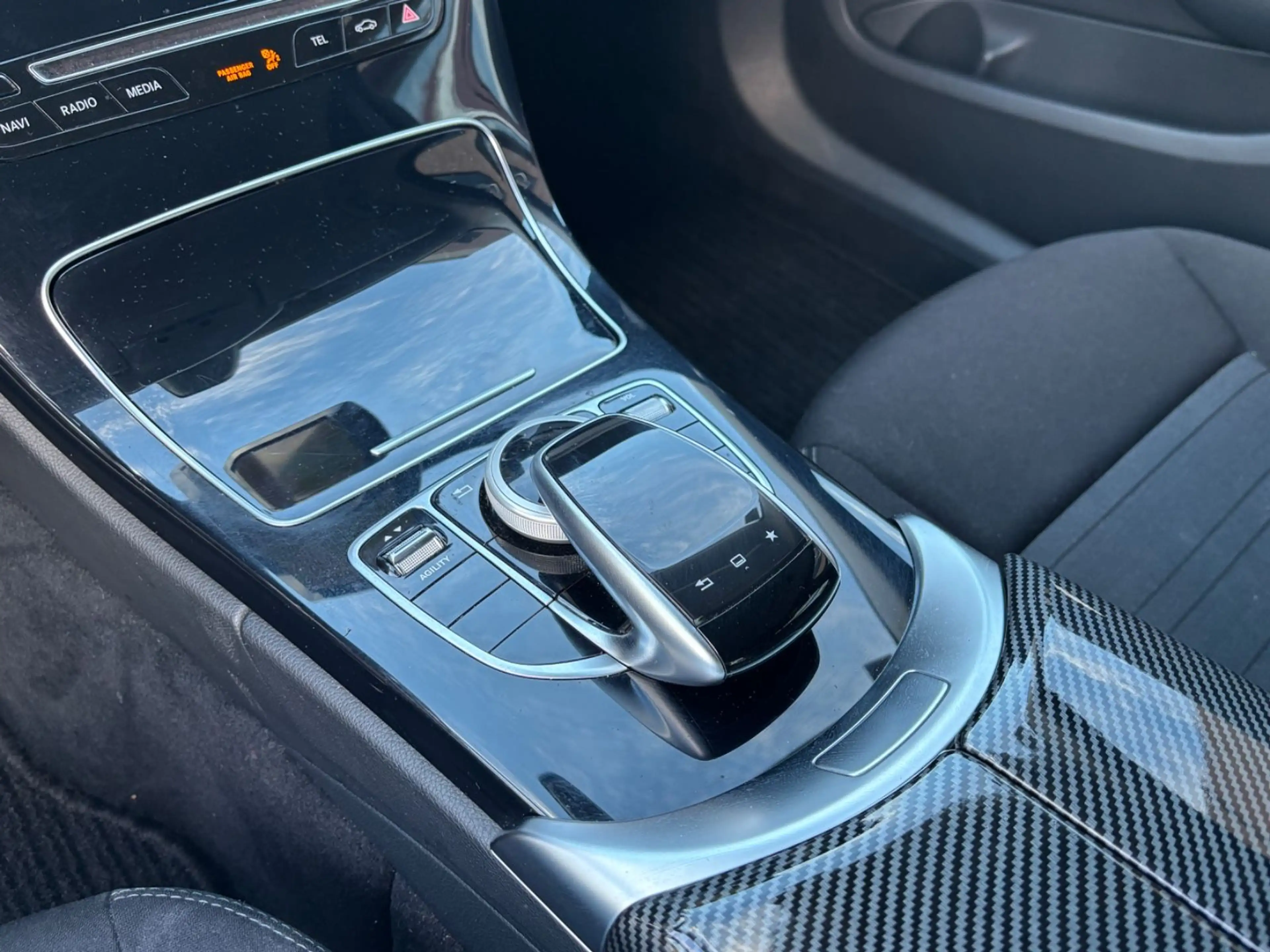 Mercedes-Benz C 180 C Limousine NAVI TEMP SHZ GARANTIE — photo 13