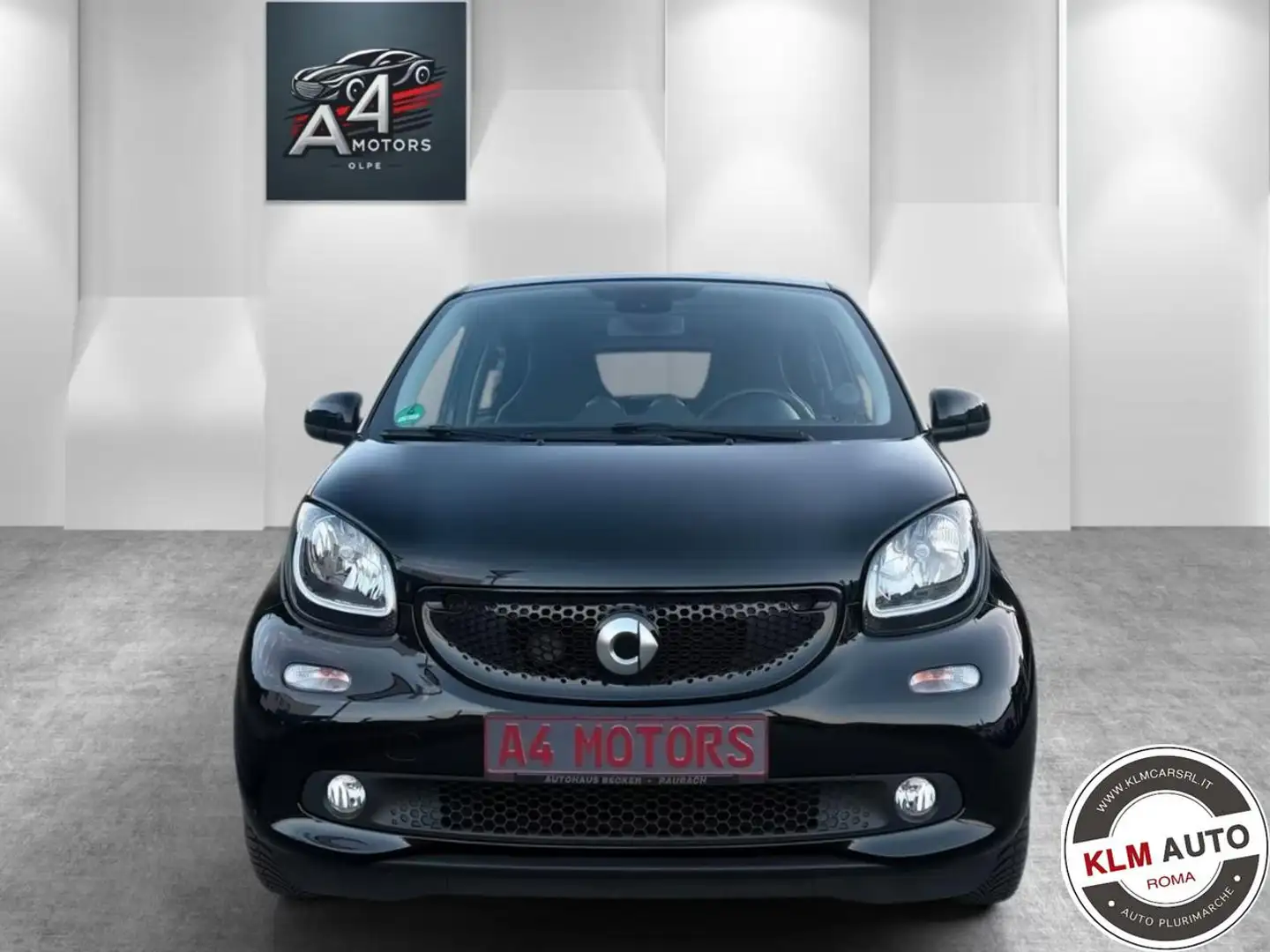 smart forFour 90 0.9 Turbo Passion Pano/Navi/App Nero - 2