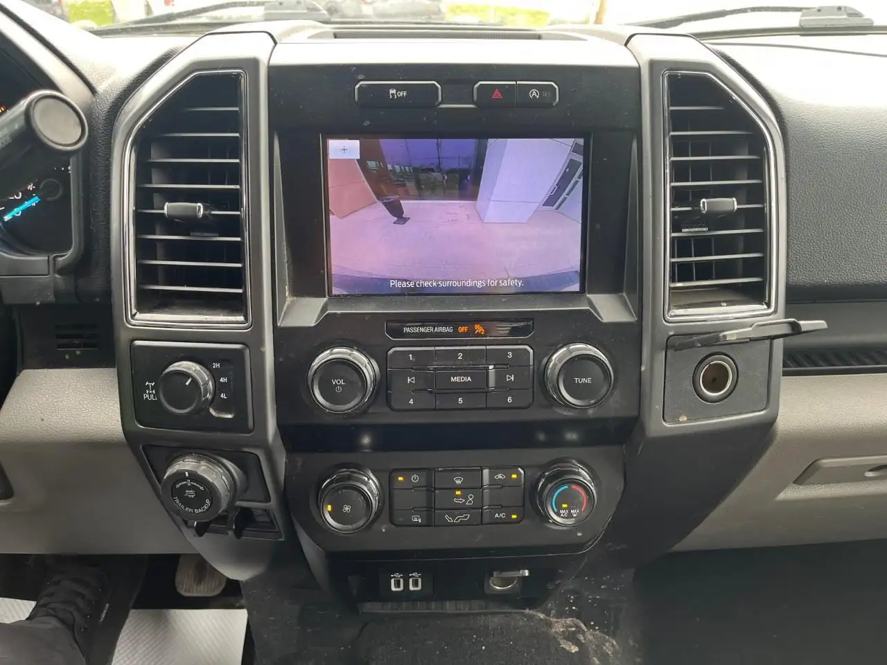 Ford F 150 снимка Ford F 150